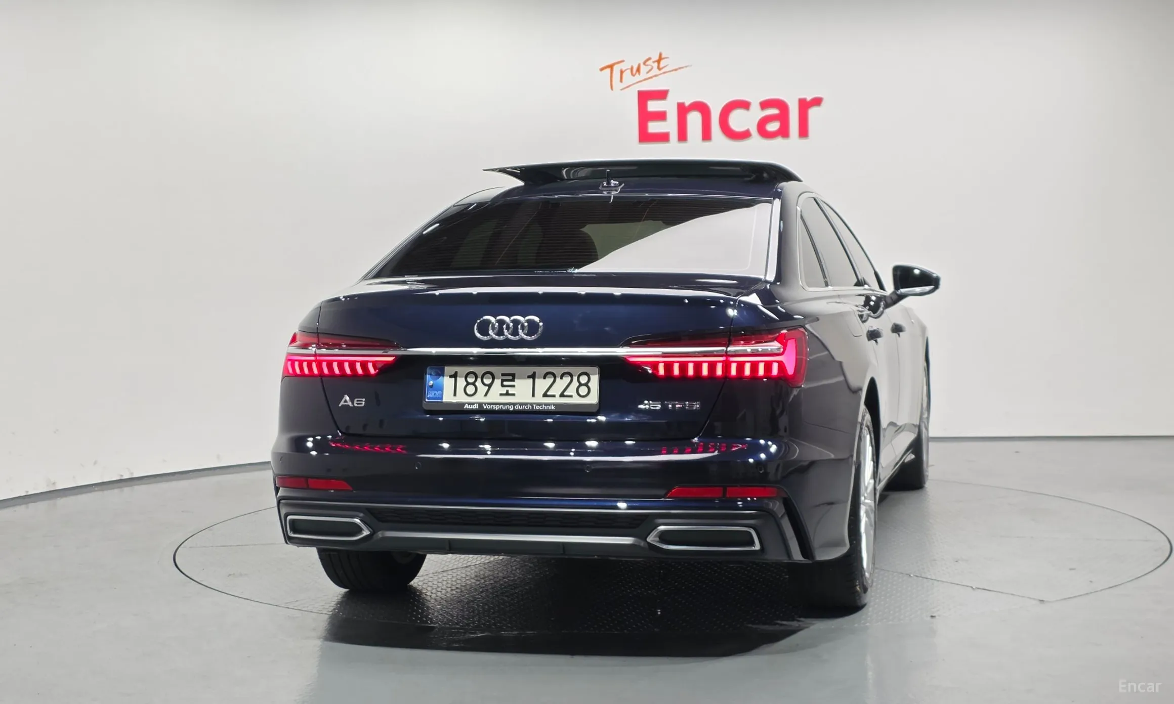Audi A6 (C8) превью 4