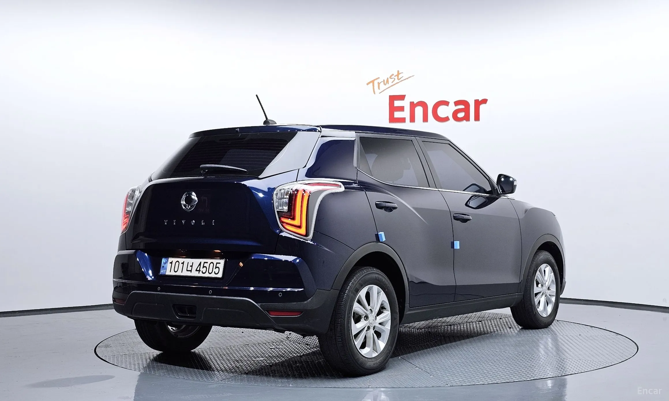 KG Mobility (SsangYong) Berry New Tivoli превью 2