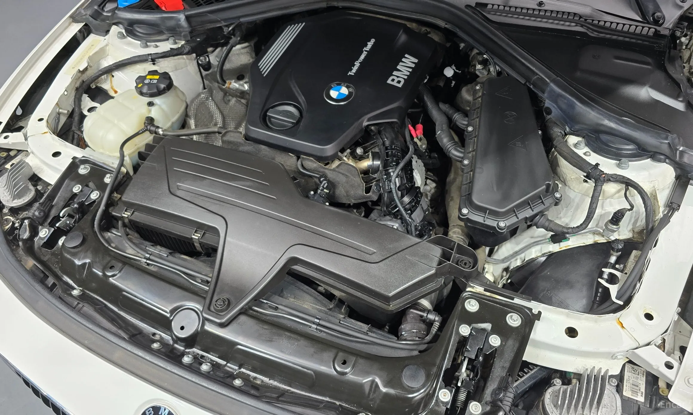 BMW Series 4 (F32) превью 6