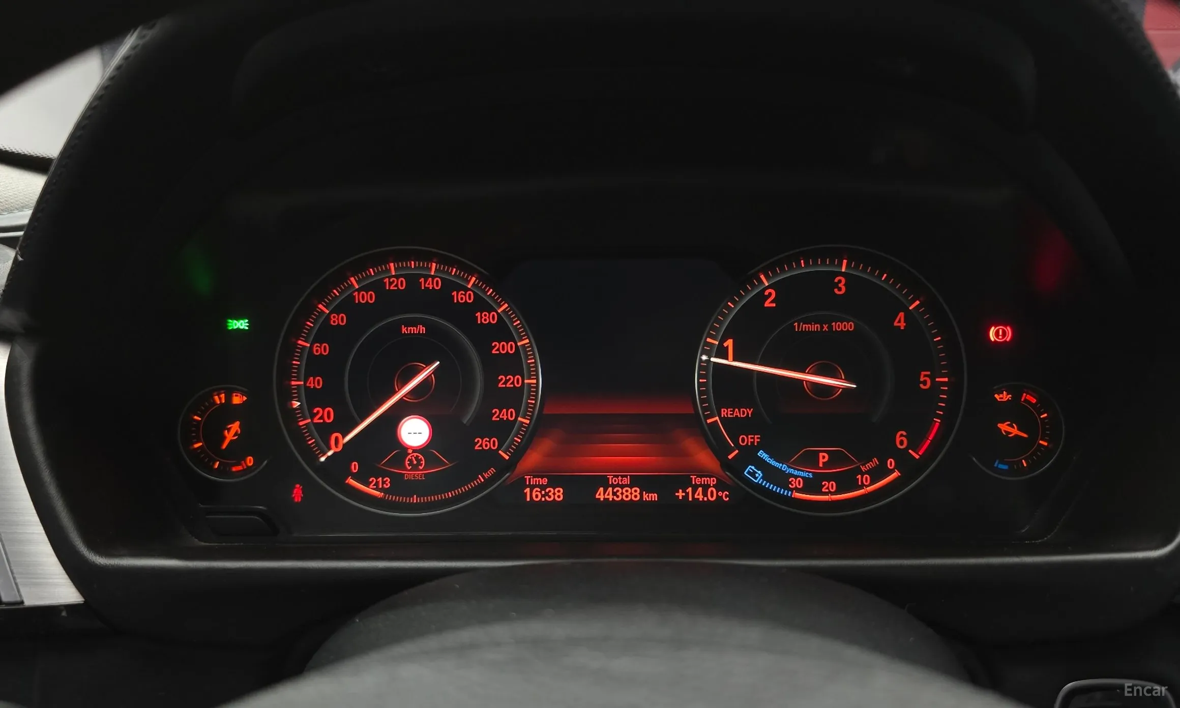 BMW Series 4 (F32) превью 8