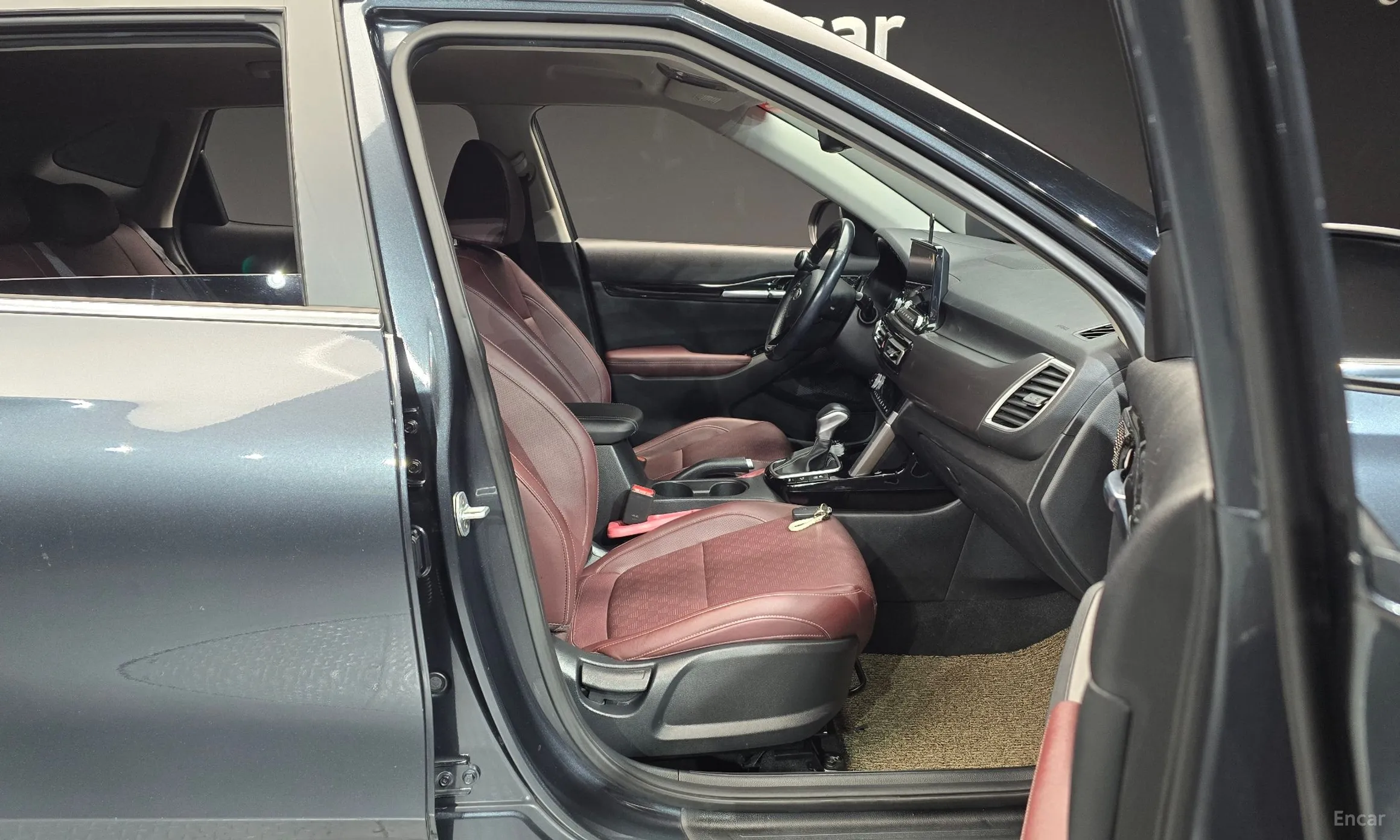 Kia Seltos превью 10