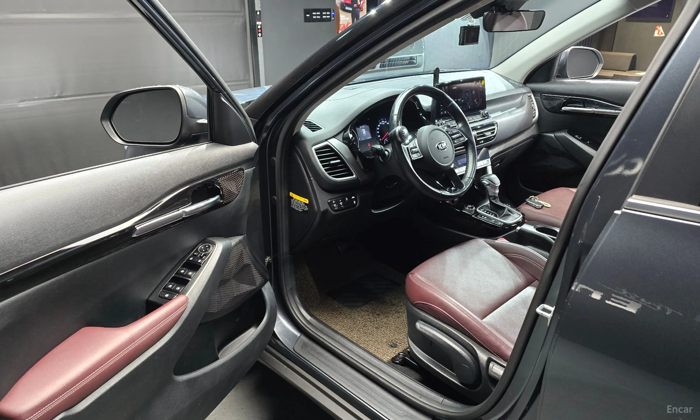 Kia Seltos превью 11
