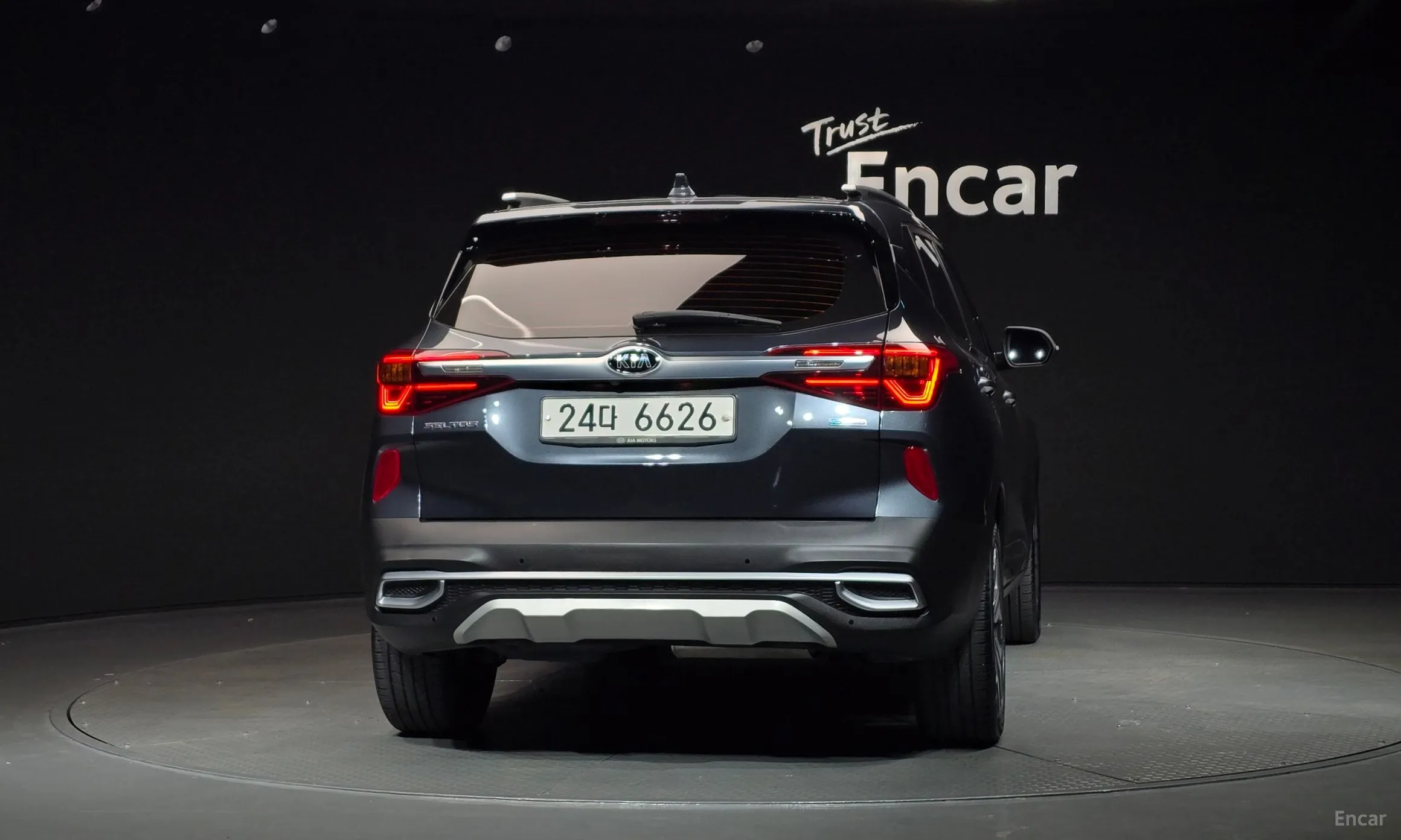 Kia Seltos превью 4
