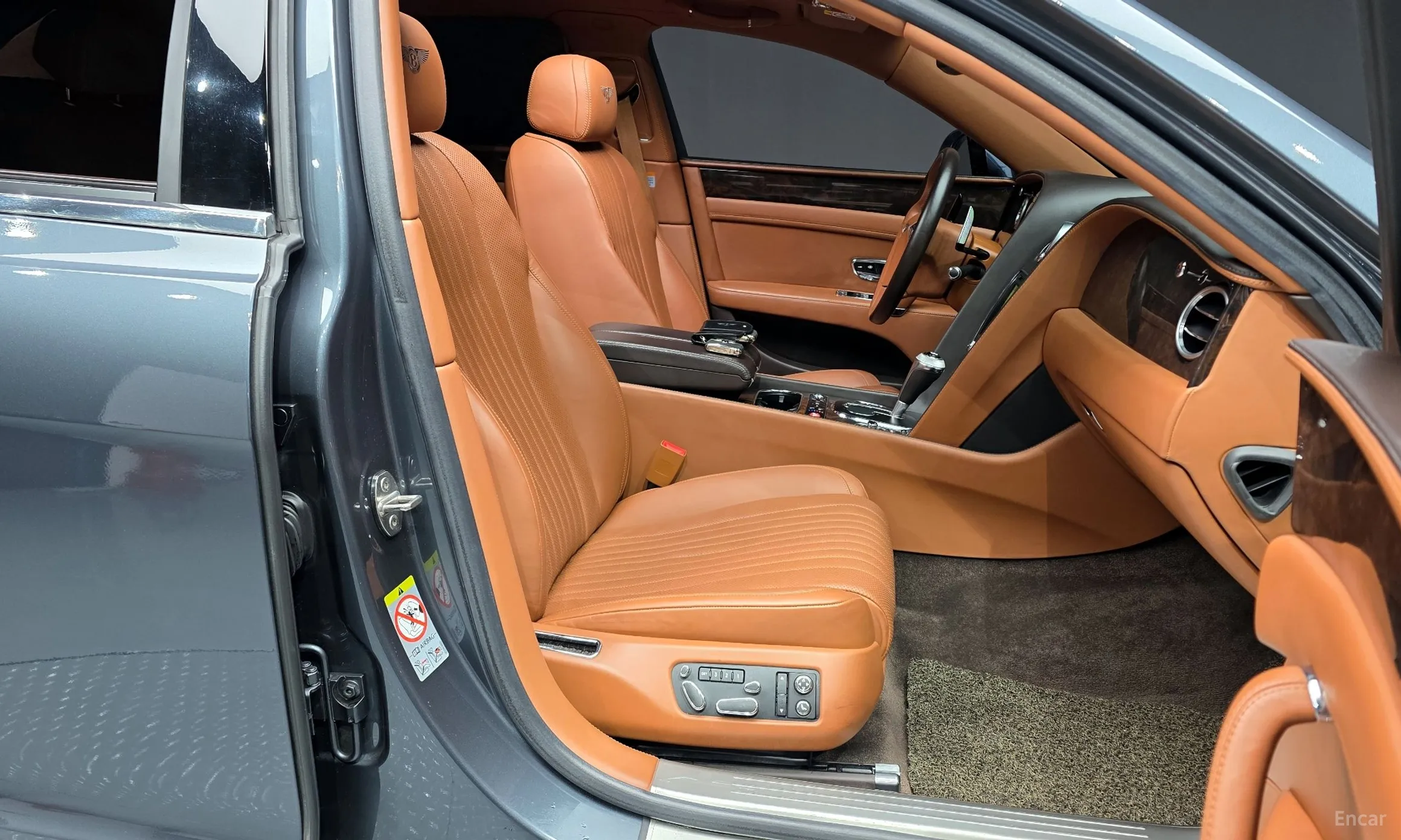 Bentley Flying Spur 2nd Generation превью 11