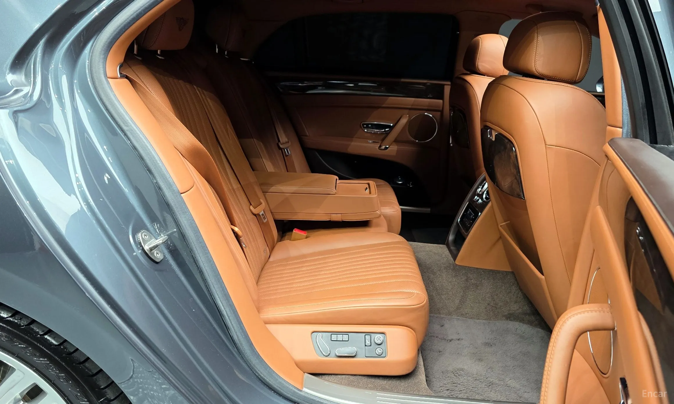 Bentley Flying Spur 2nd Generation превью 12