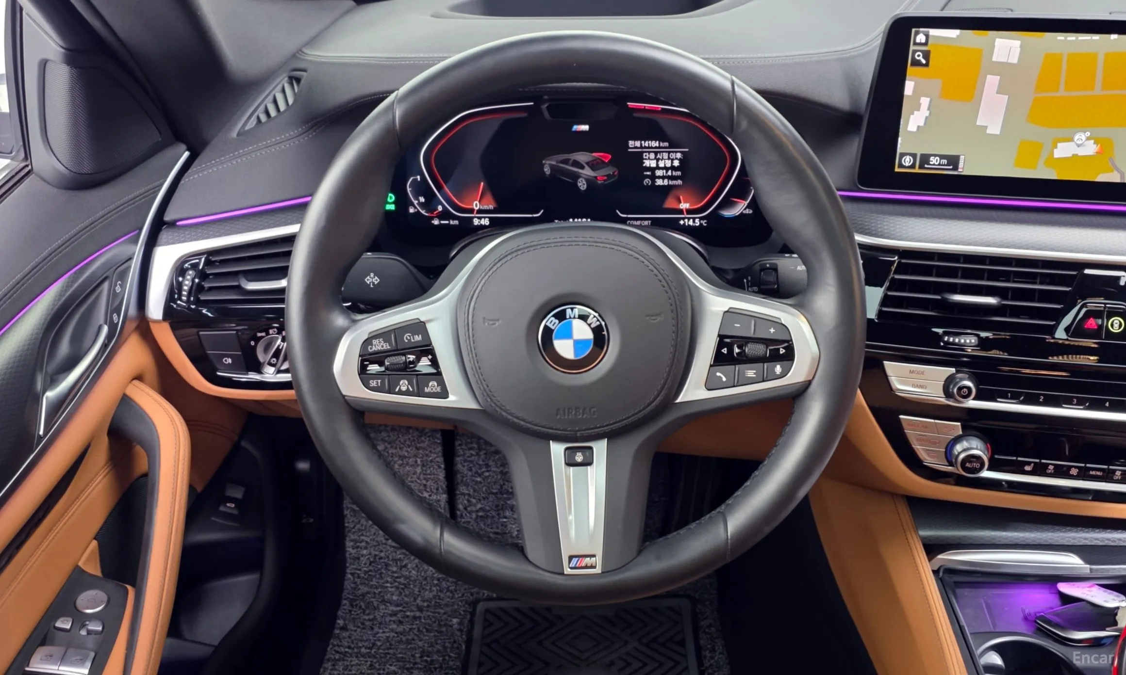 BMW 5 Series (G30) превью 13