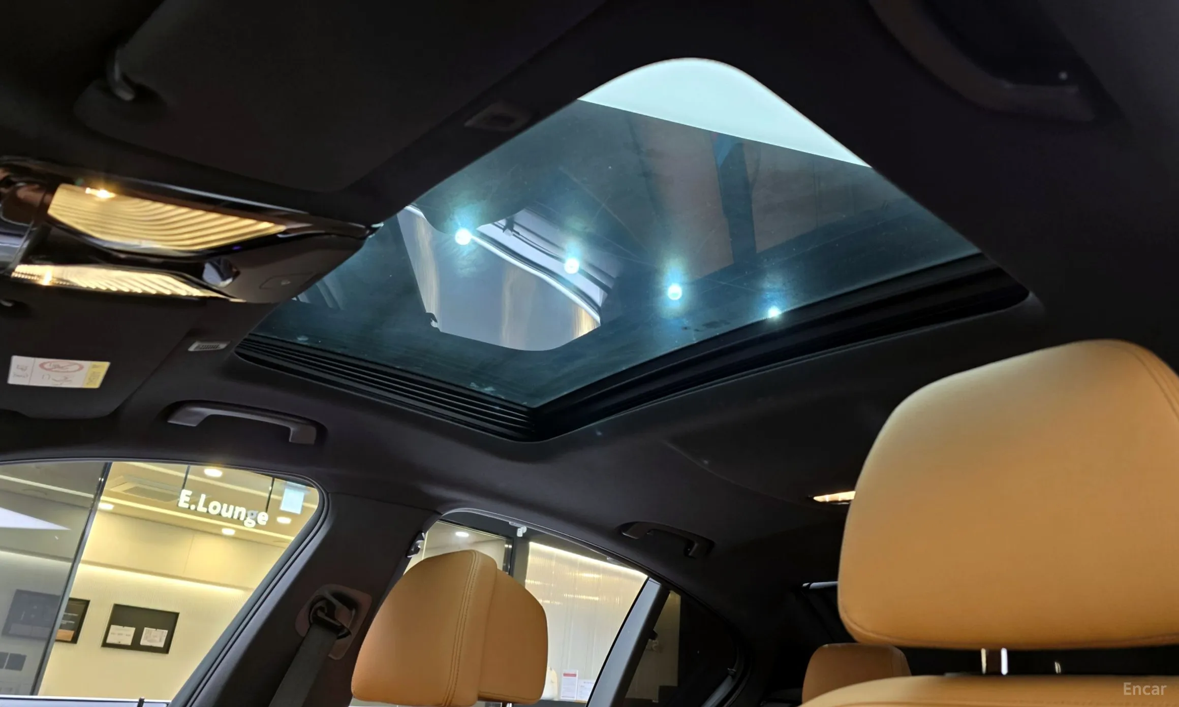 BMW 5 Series (G30) превью 18