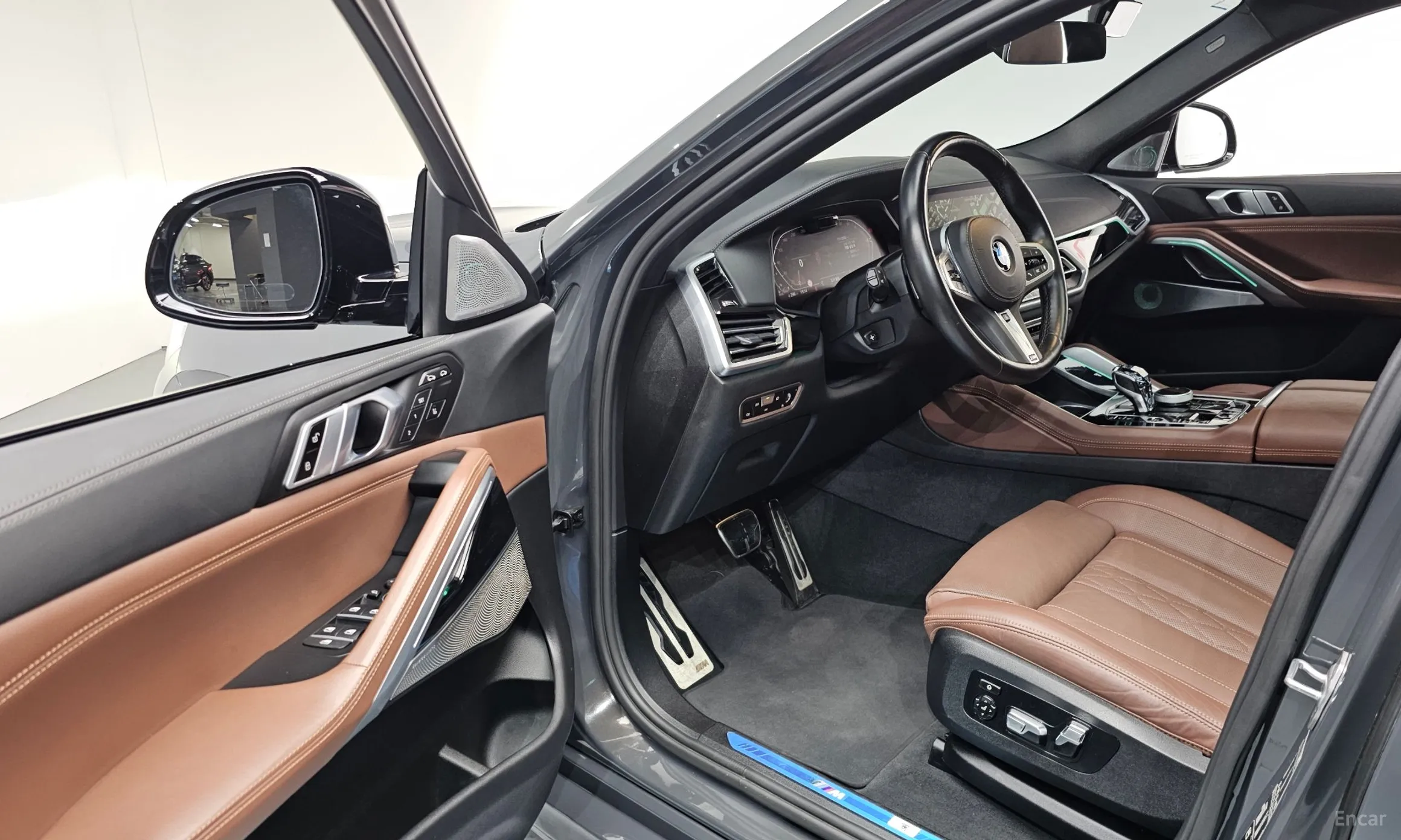 BMW X6 (G06) превью 11