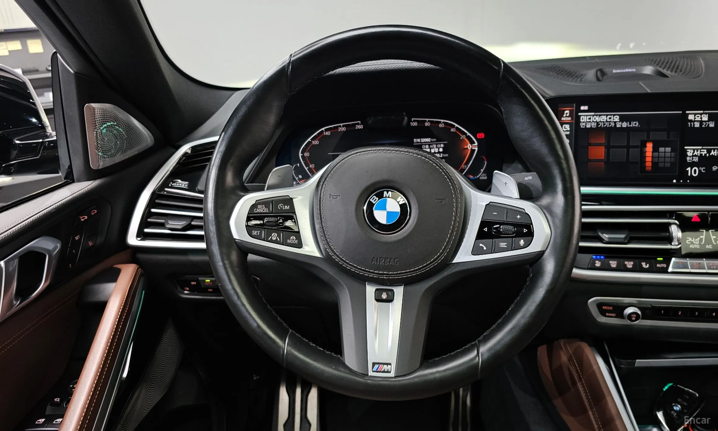 BMW X6 (G06) превью 13