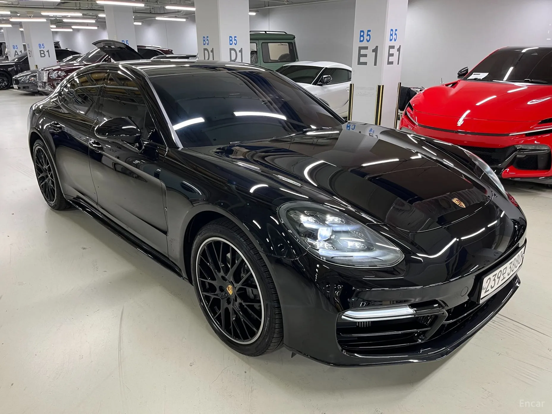 Porsche Panamera (971) превью 3
