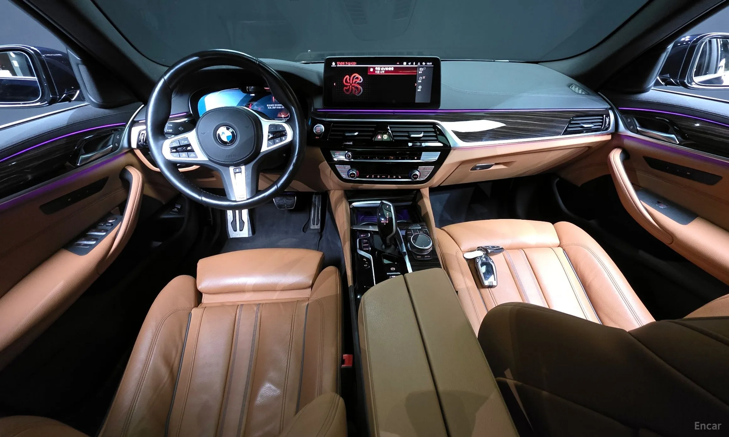 BMW 5 Series (G30) превью 7