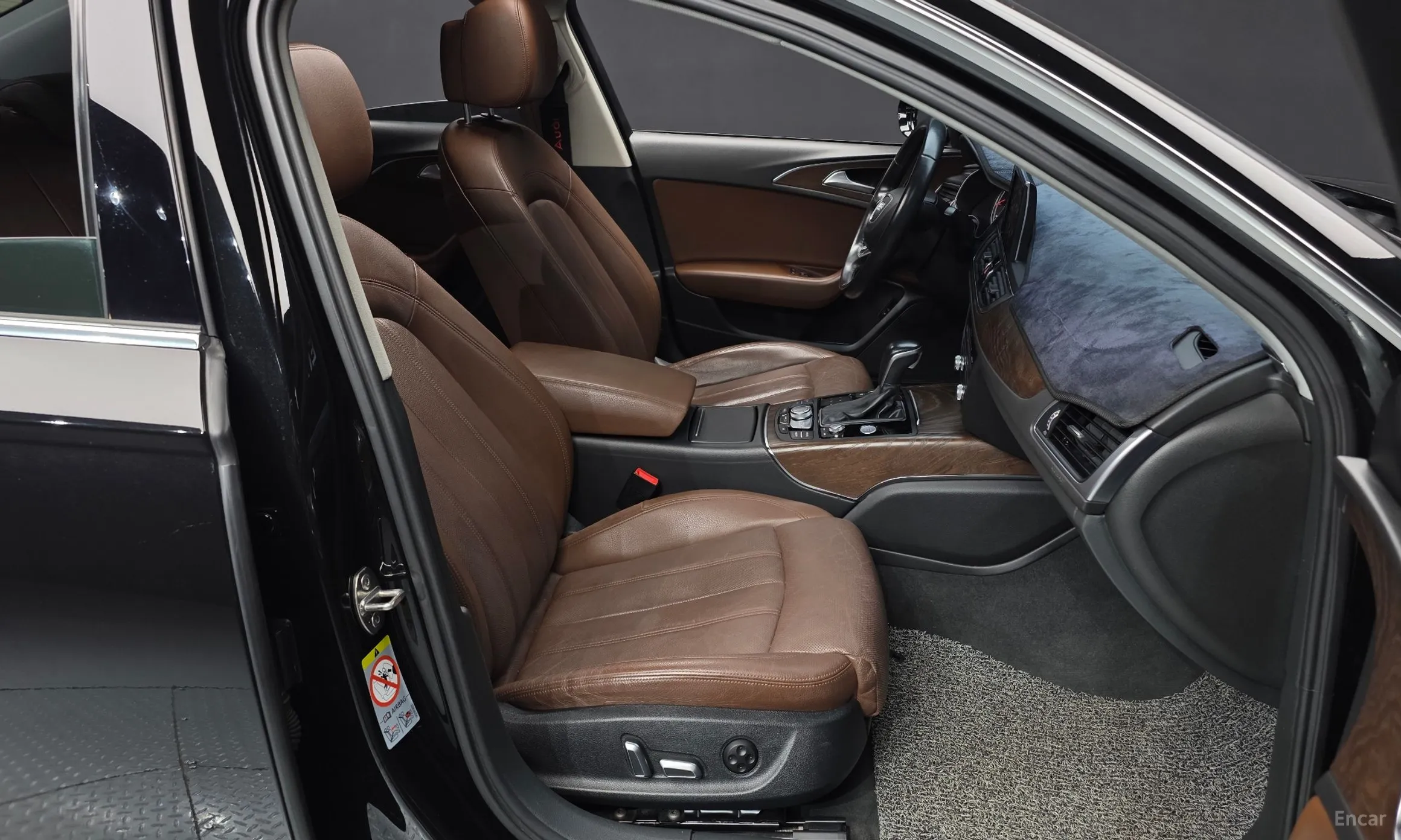 Audi New A6 превью 11