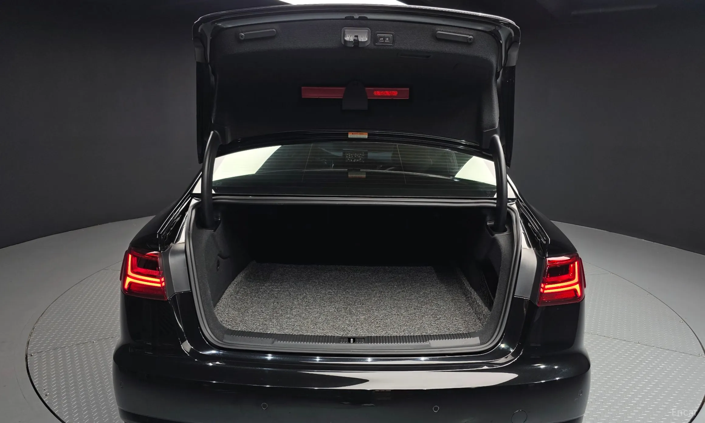 Audi New A6 превью 20