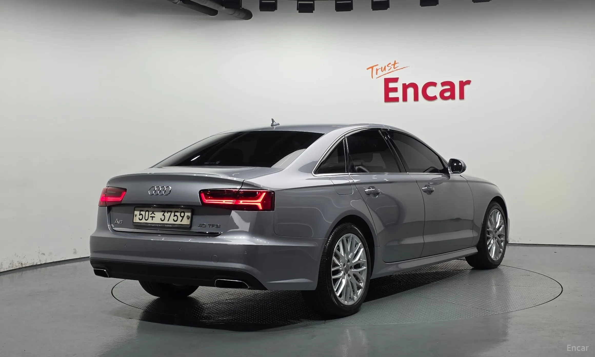 Audi New A6 превью 2