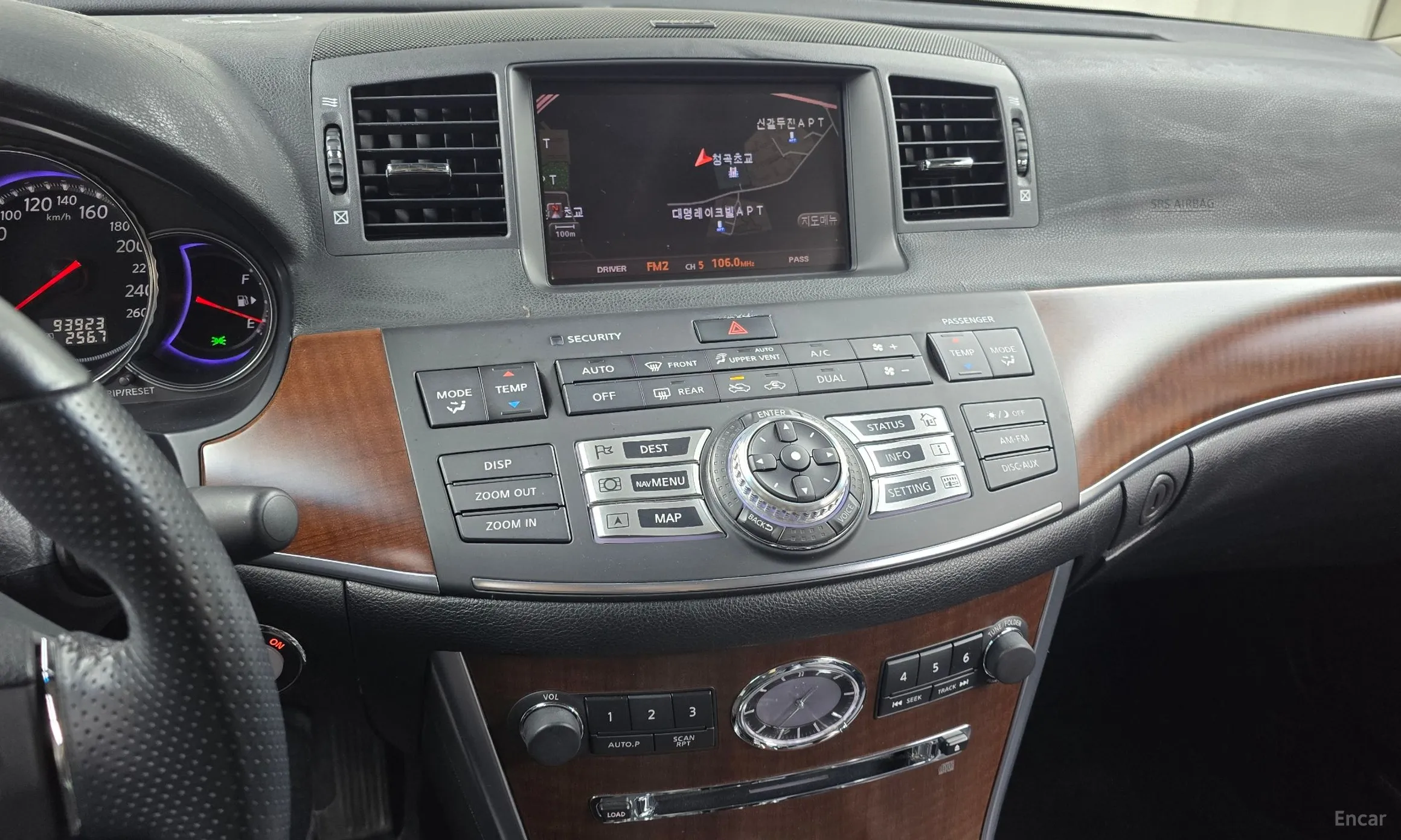 Infiniti M35 превью 14