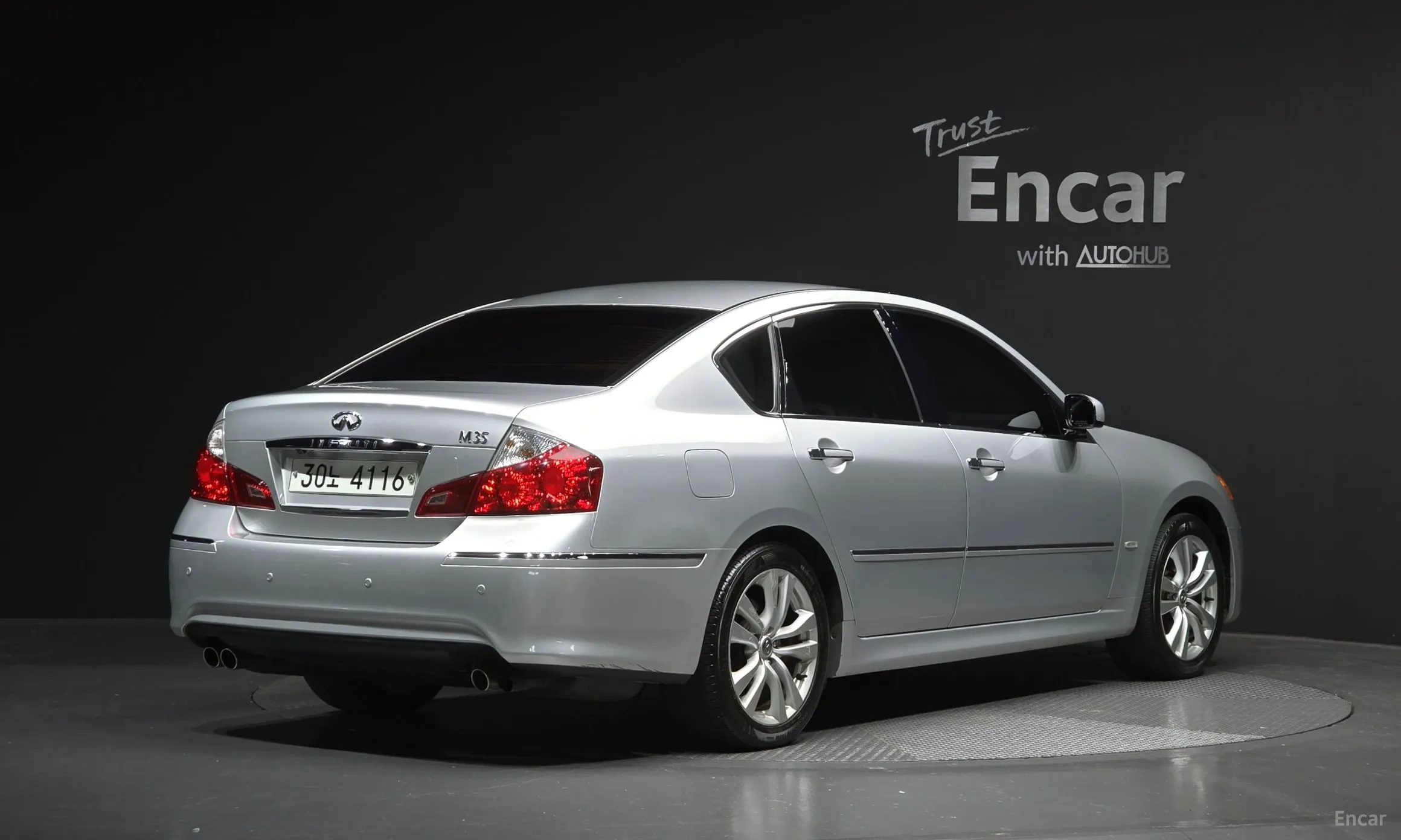 Infiniti M35
