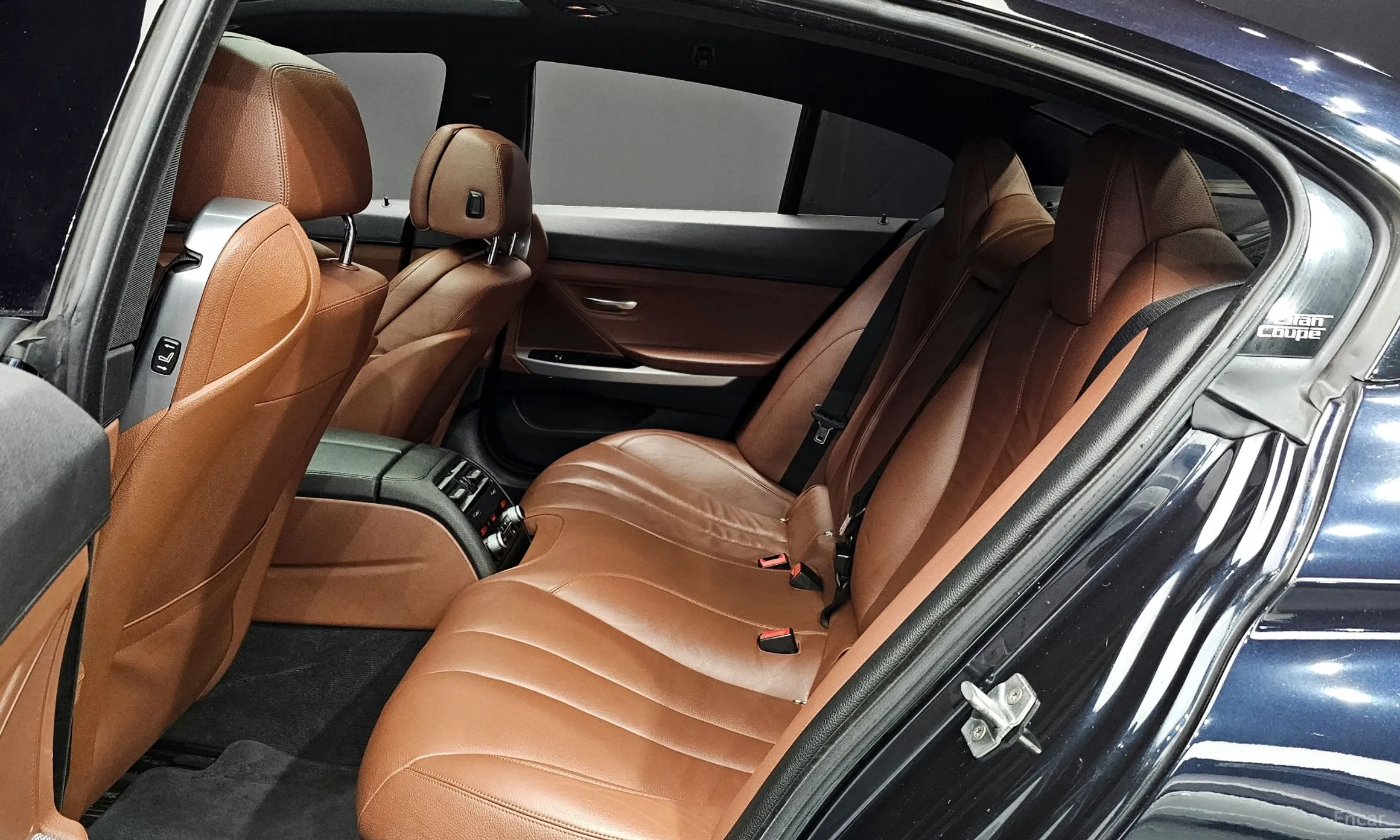 BMW 6 Series (F12) превью 12