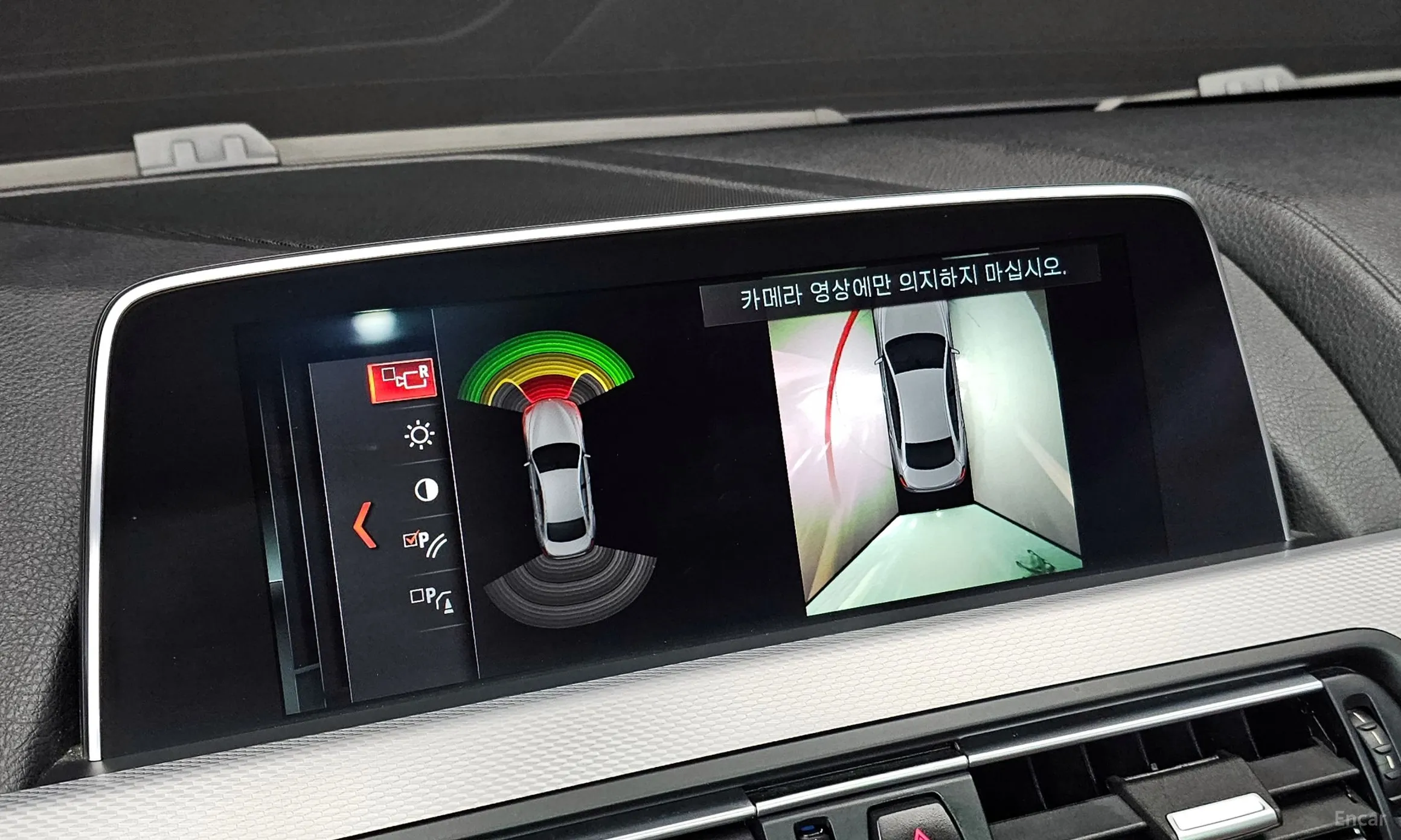 BMW 6 Series (F12) превью 16