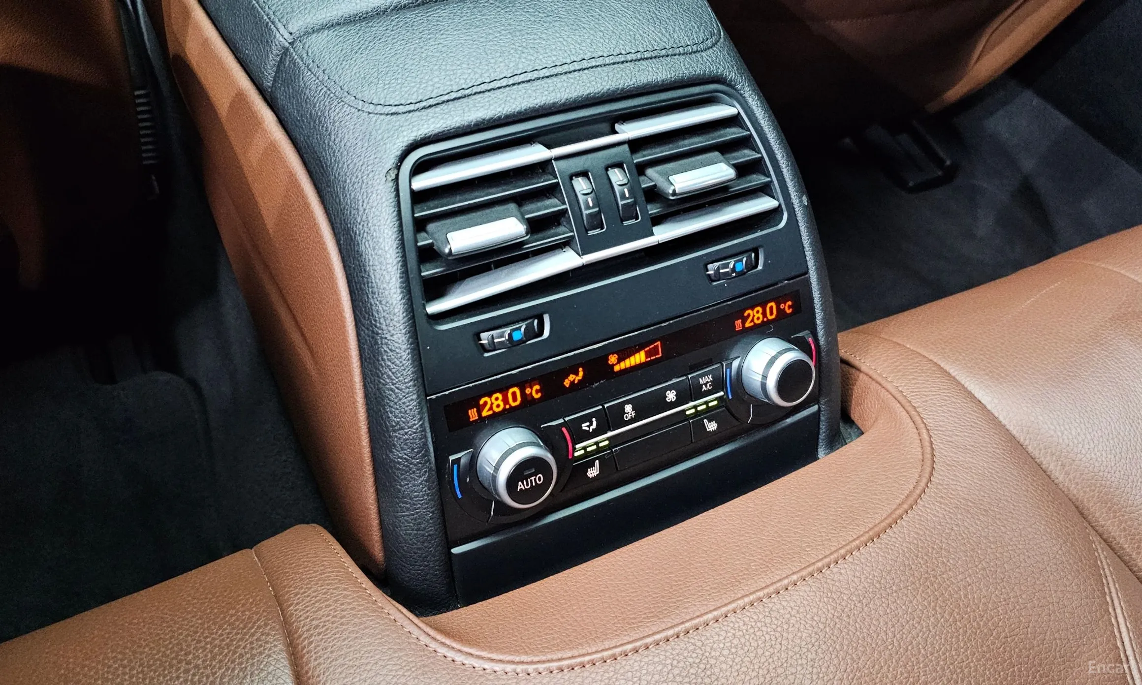 BMW 6 Series (F12) превью 19