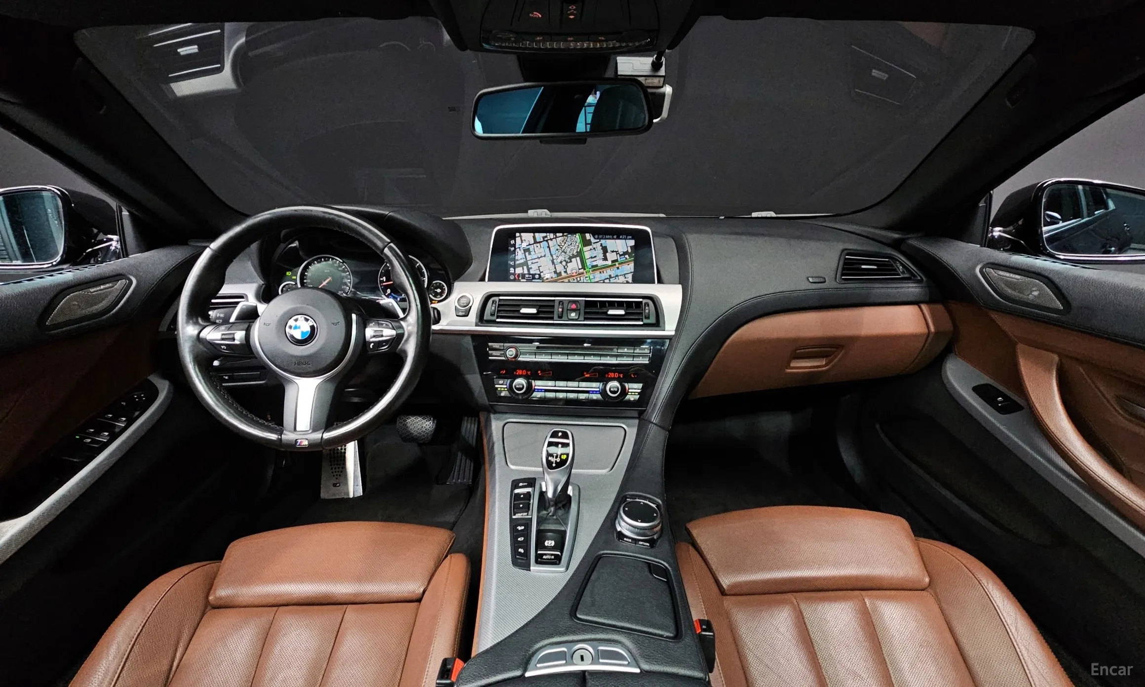 BMW 6 Series (F12) превью 7