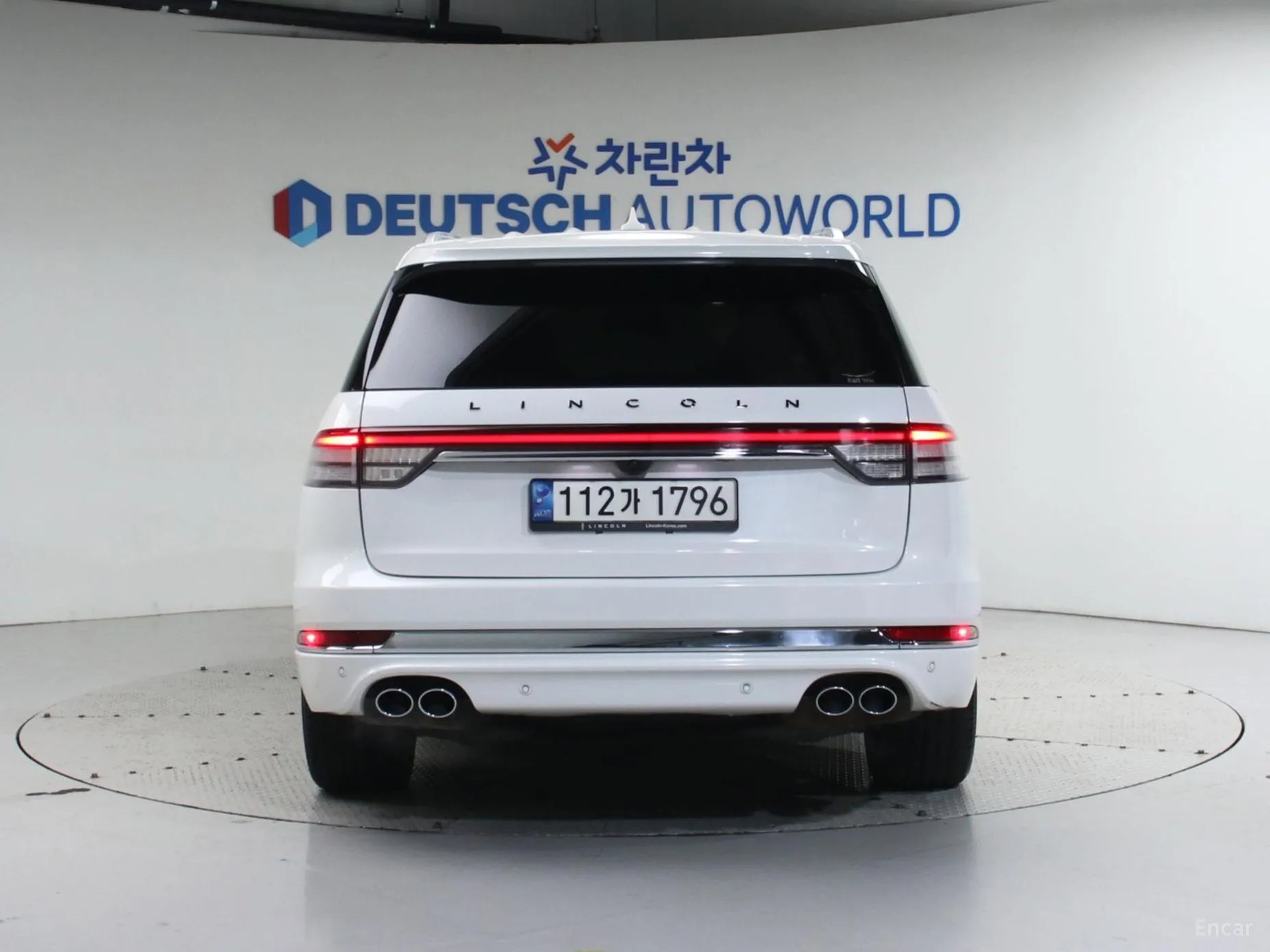 Lincoln Aviator 2nd Generation превью 4