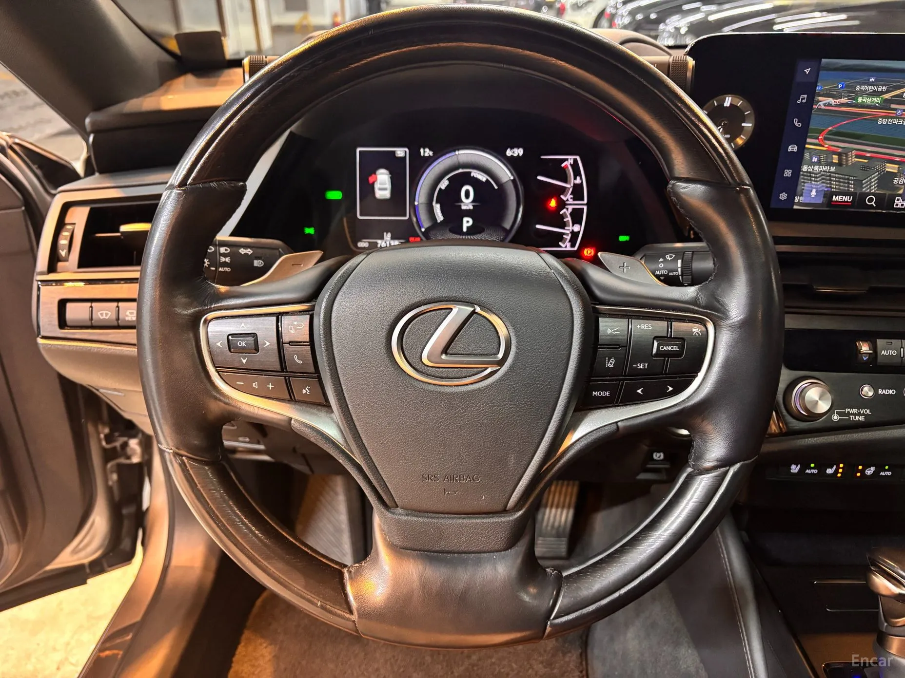 Lexus ES300h 7th Generation превью 6