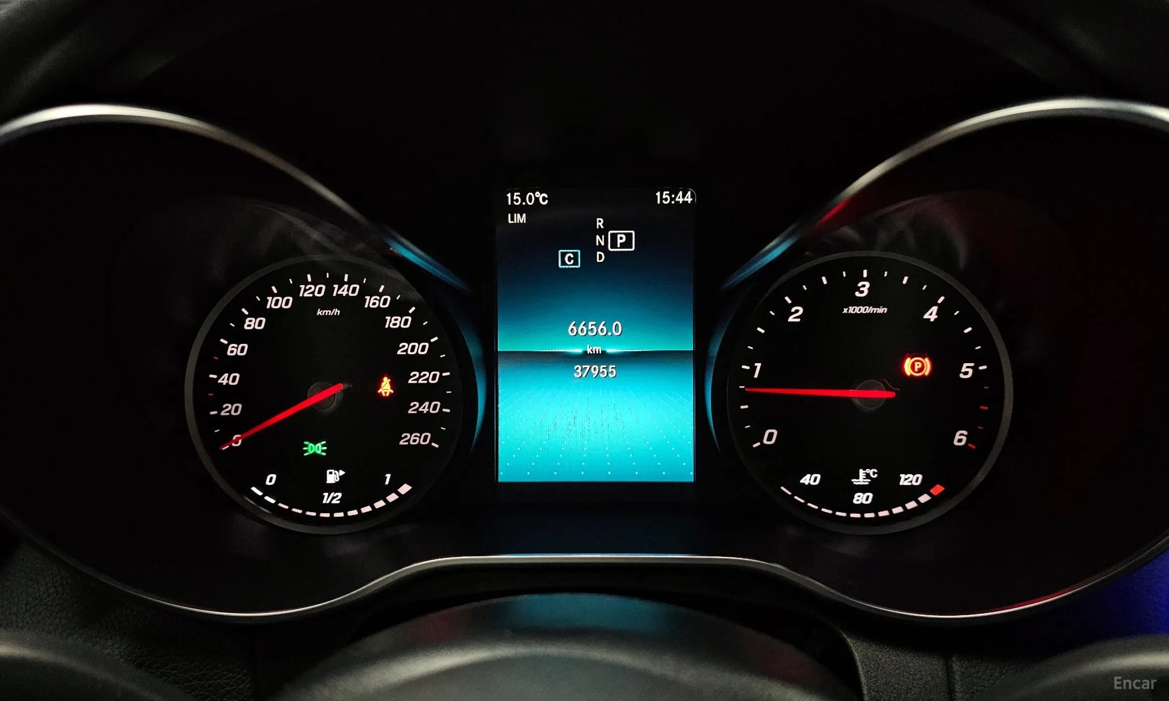 Mercedes Benz C-Class W205 превью 8