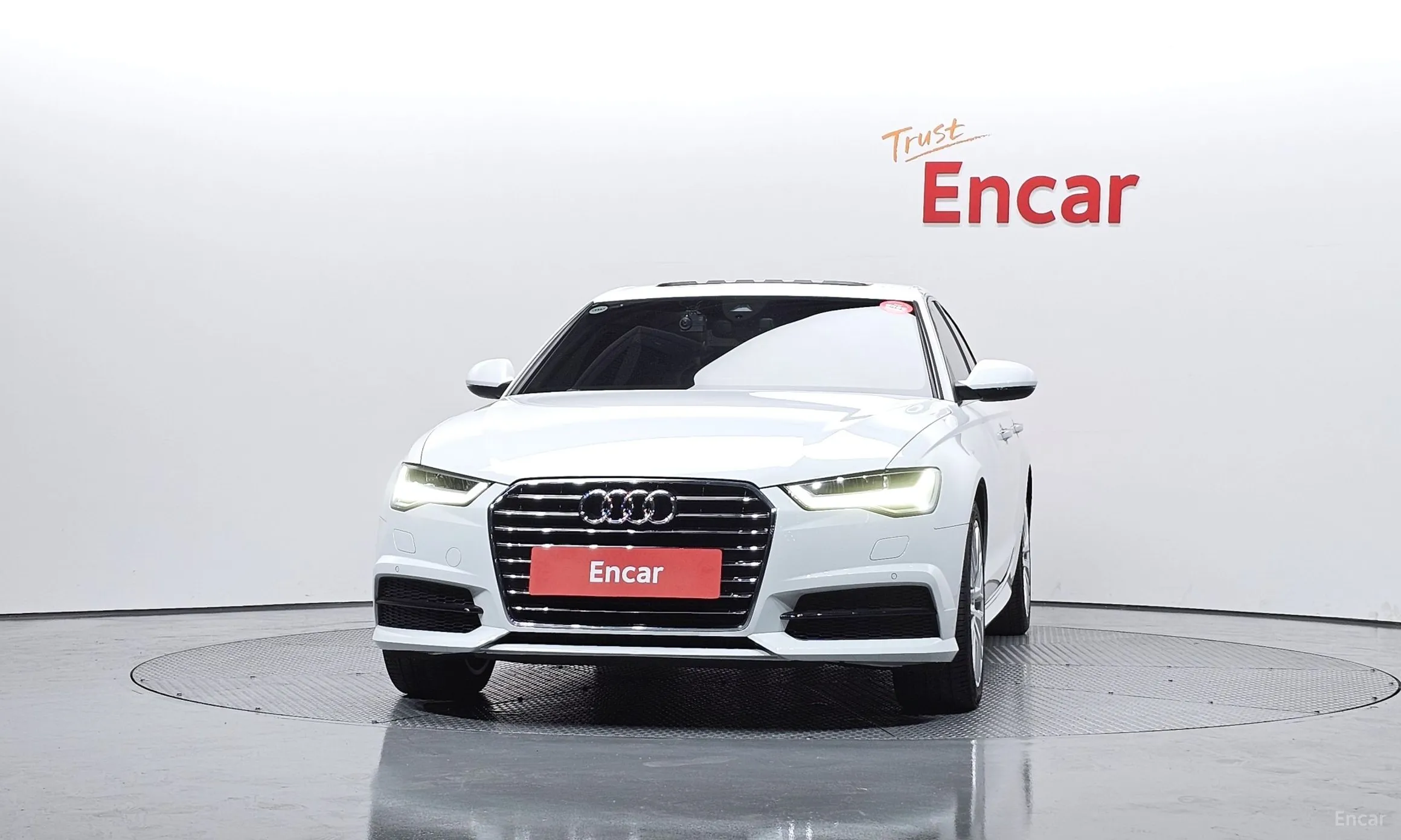 Audi New A6 превью 3