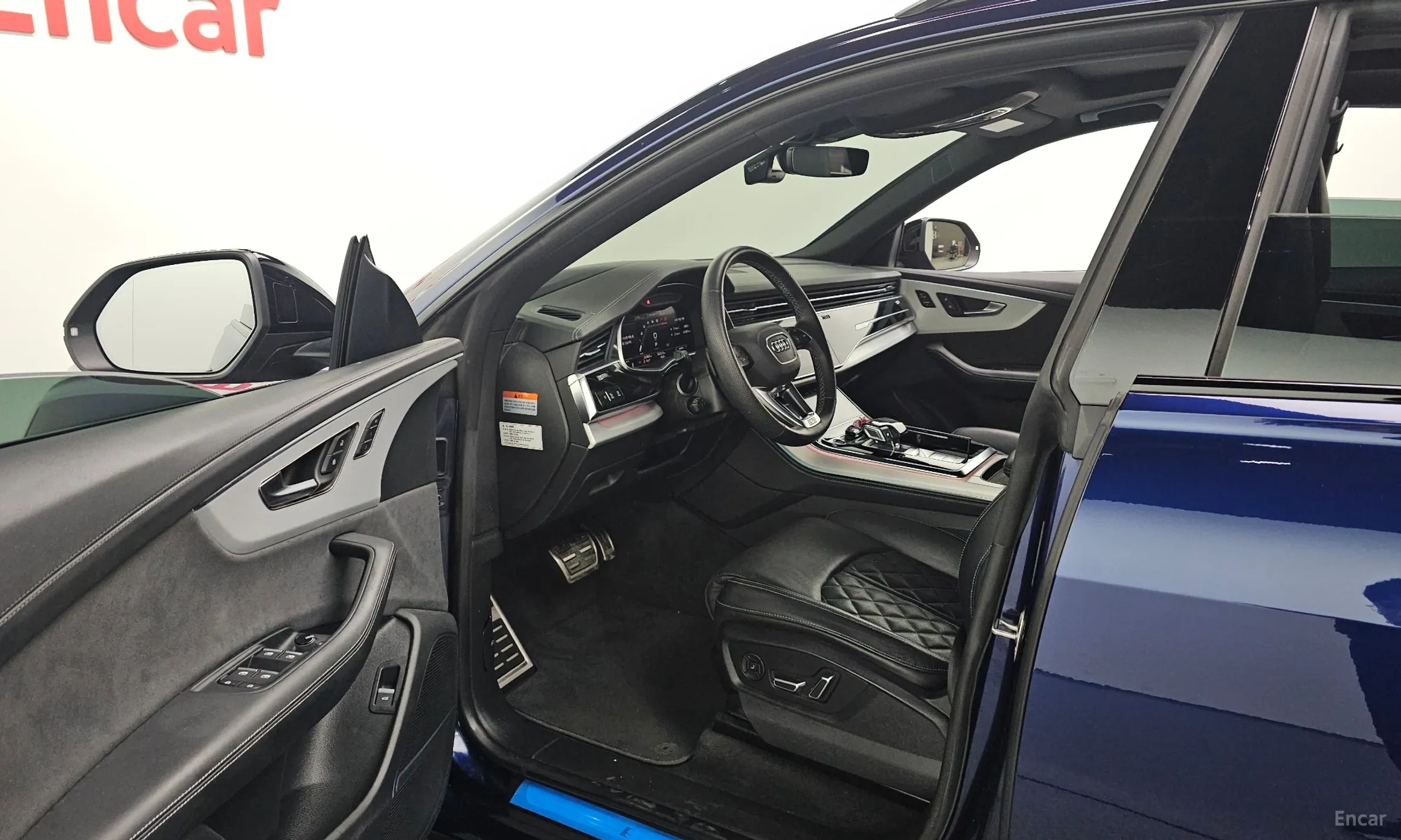 Audi Q8 (4M) превью 10