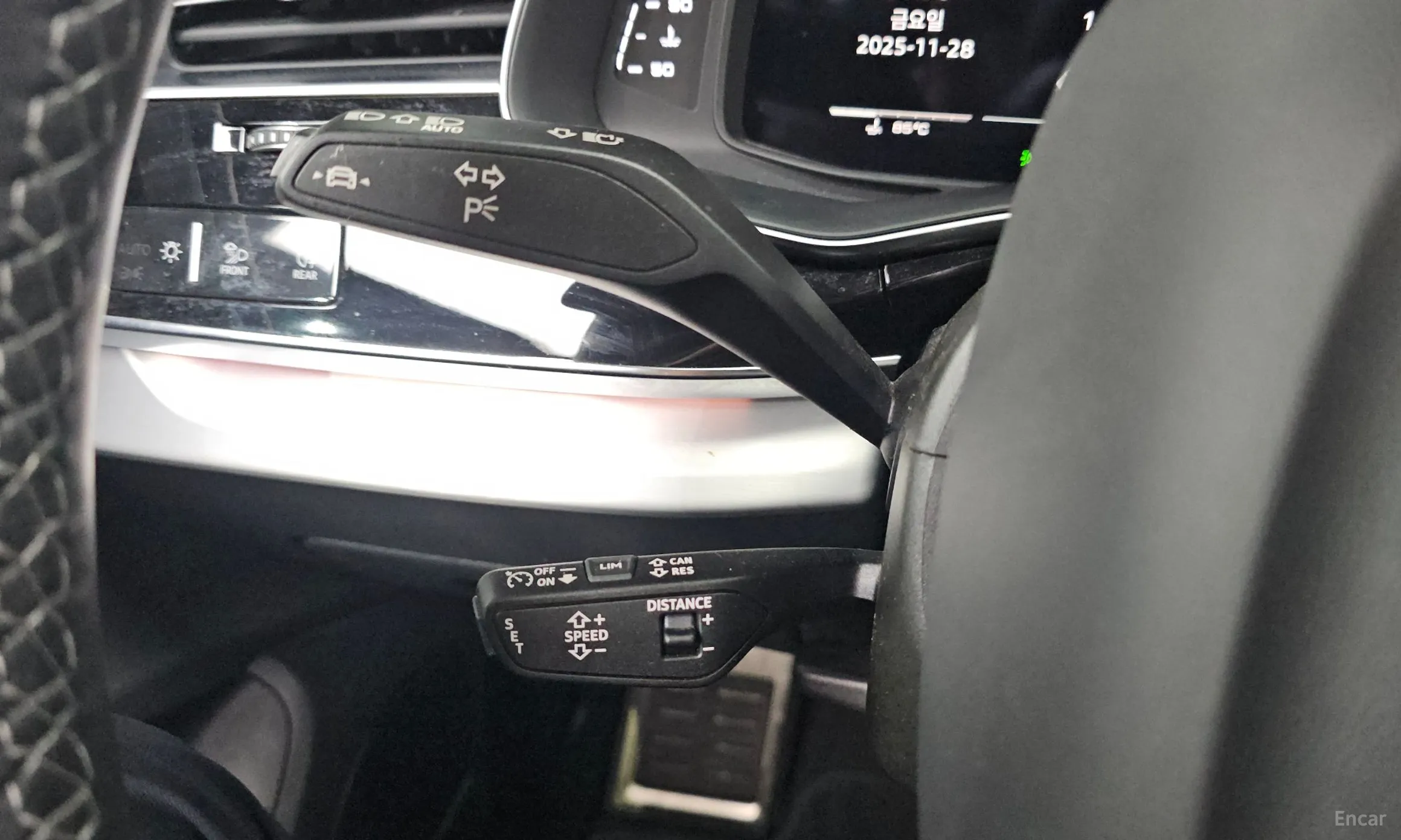 Audi Q8 (4M) превью 18