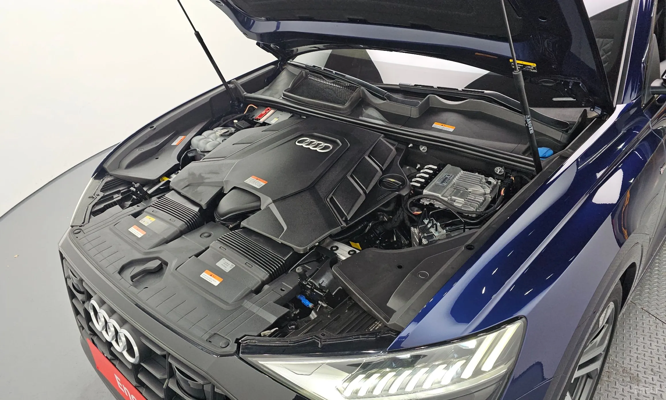 Audi Q8 (4M) превью 6