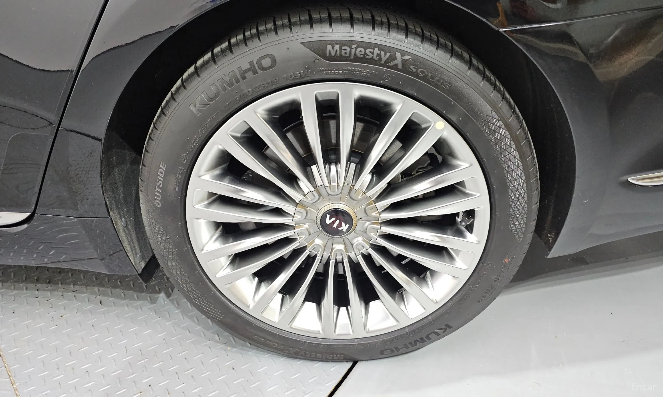 Kia K9 превью 5