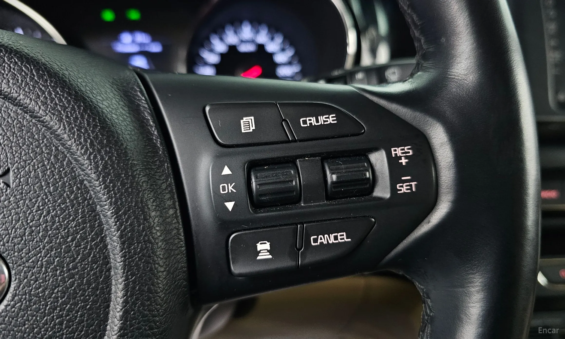Kia Carnival превью 20