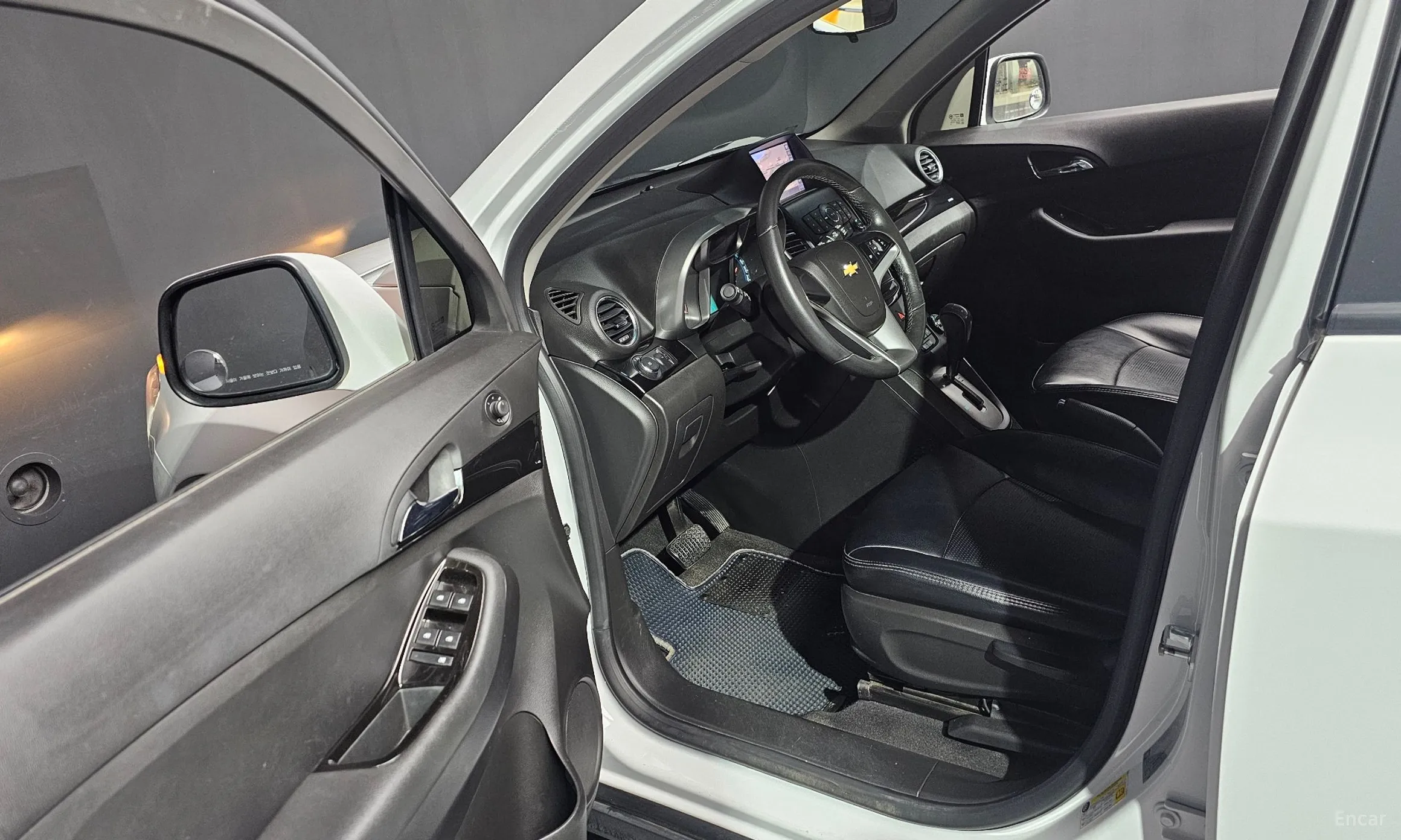 Chevrolet (GM Daewoo) Orlando превью 10