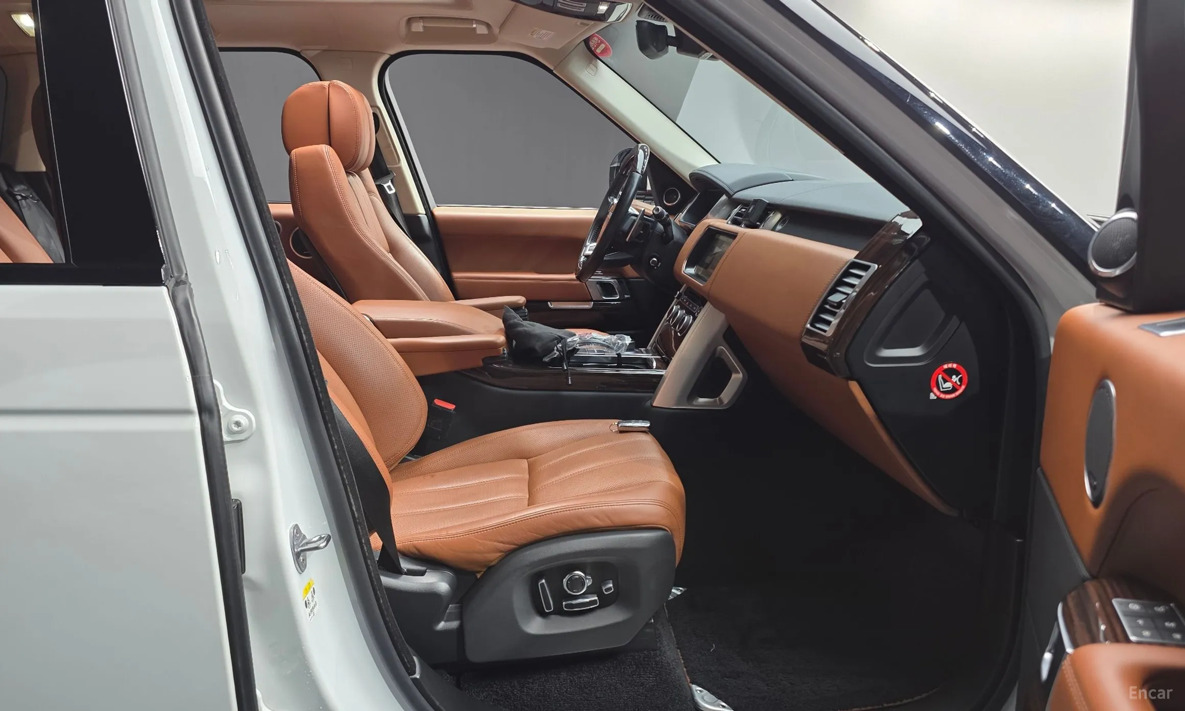 Land Rover Range Rover 4th Generation превью 10