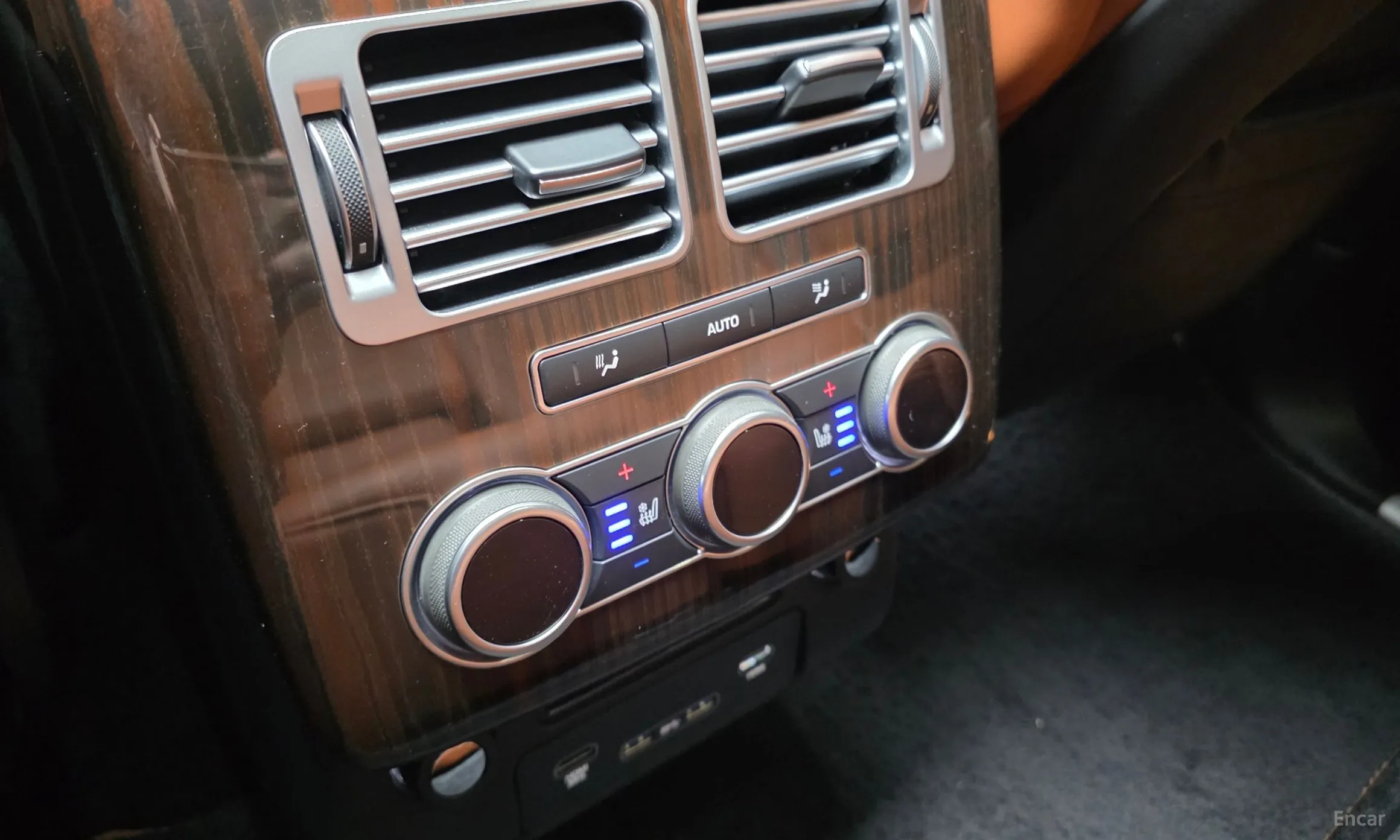 Land Rover Range Rover 4th Generation превью 19