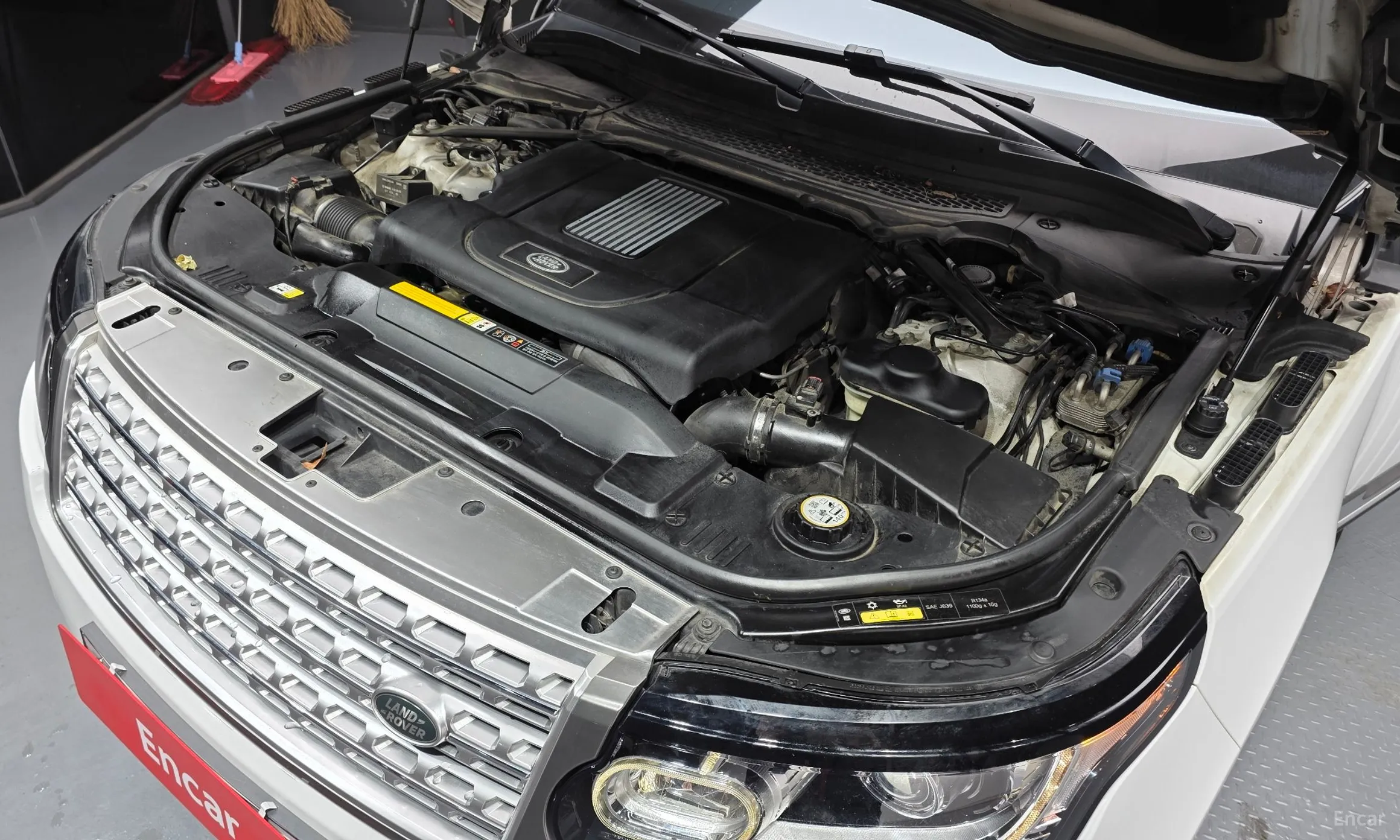 Land Rover Range Rover 4th Generation превью 6