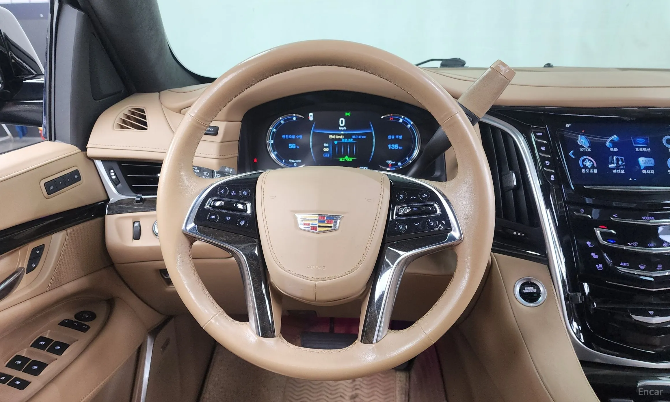Cadillac Escalade превью 13