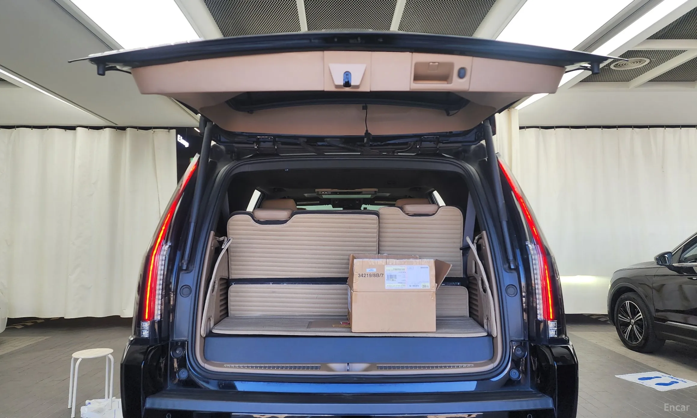 Cadillac Escalade превью 20