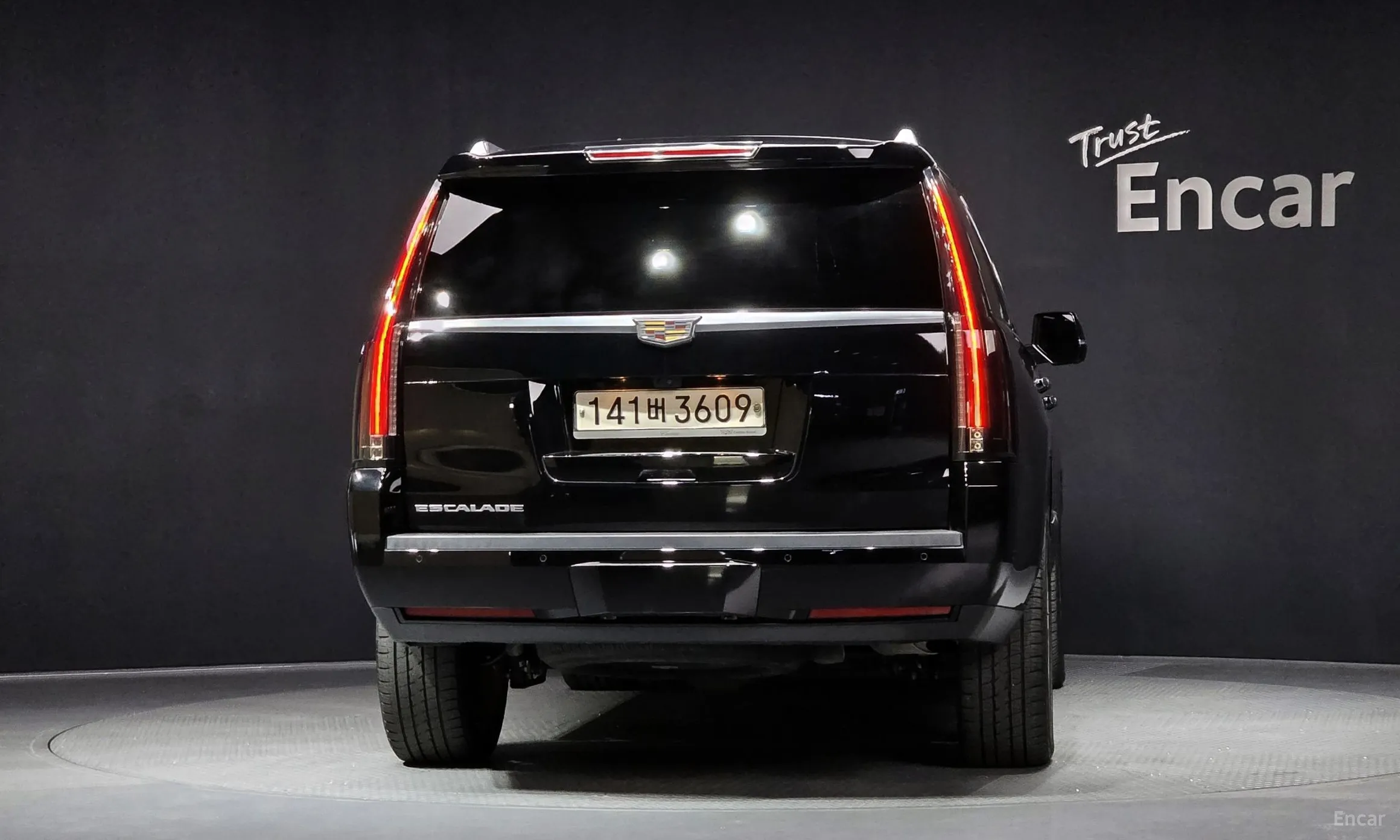 Cadillac Escalade превью 4