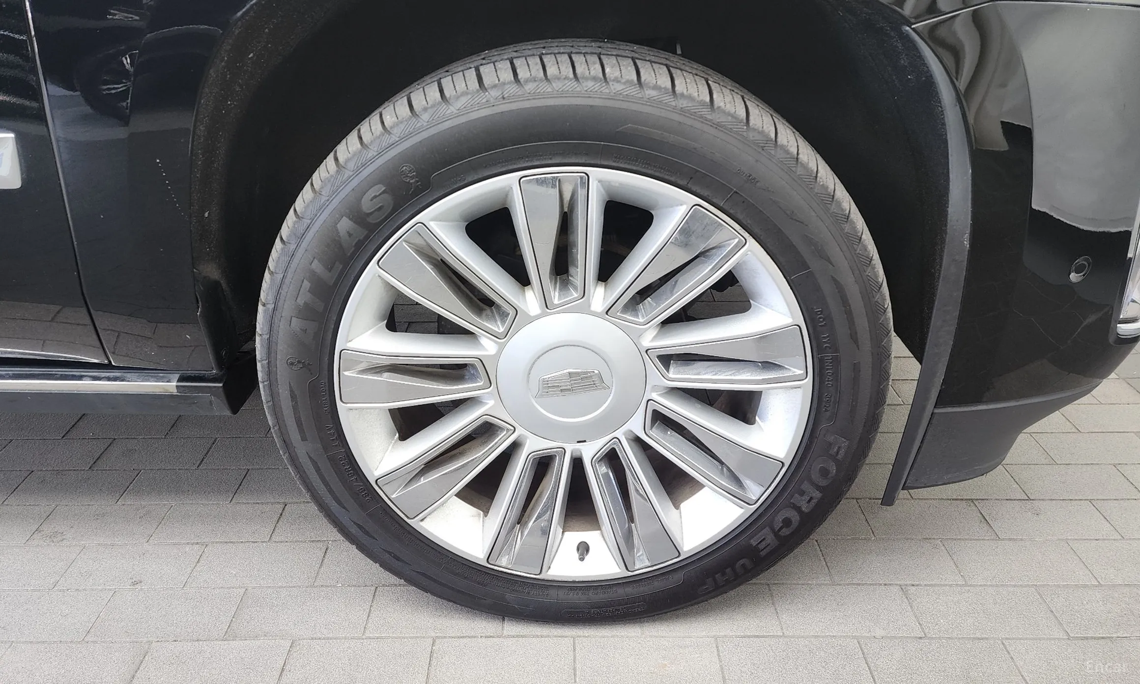 Cadillac Escalade превью 5