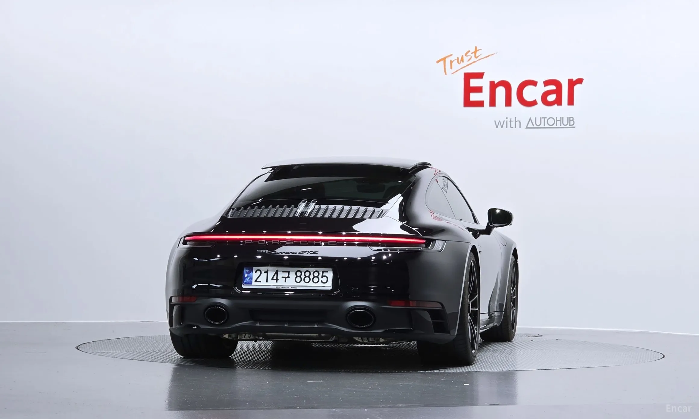 Porsche 911 (992) превью 4