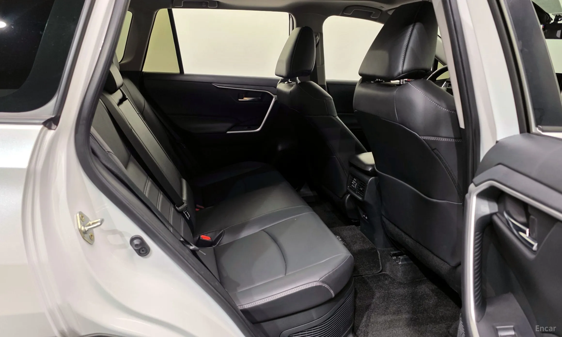 Toyota RAV4 5th Generation превью 12