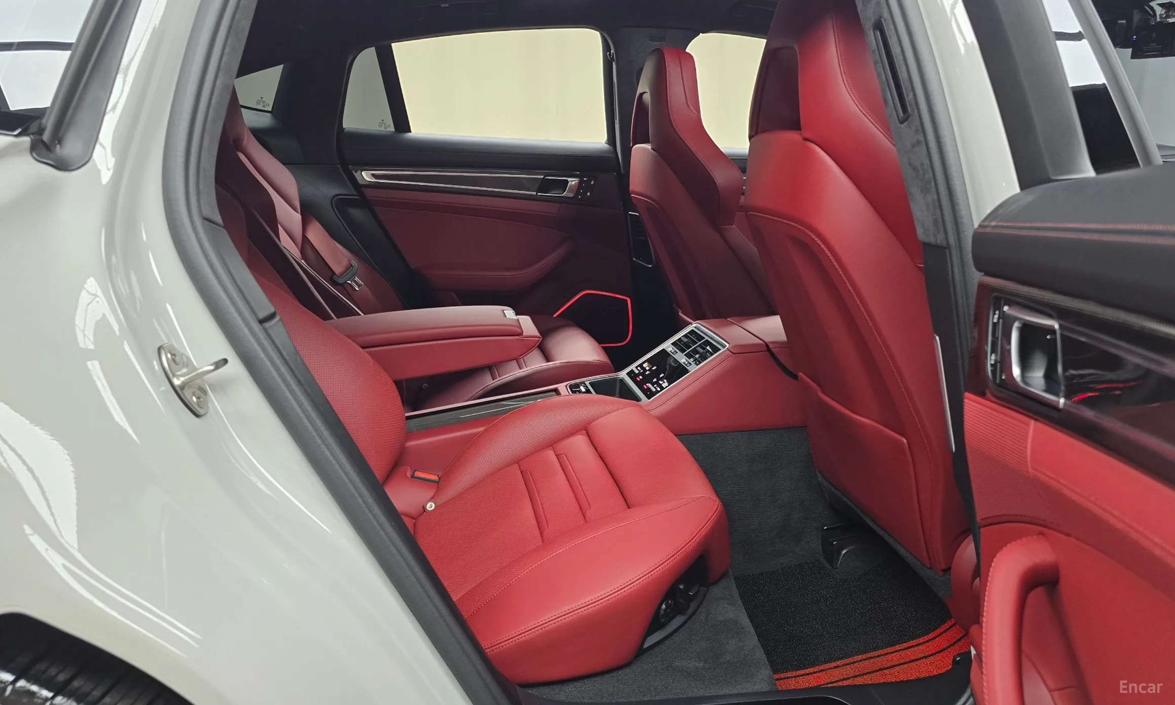 Porsche Panamera (971) превью 12