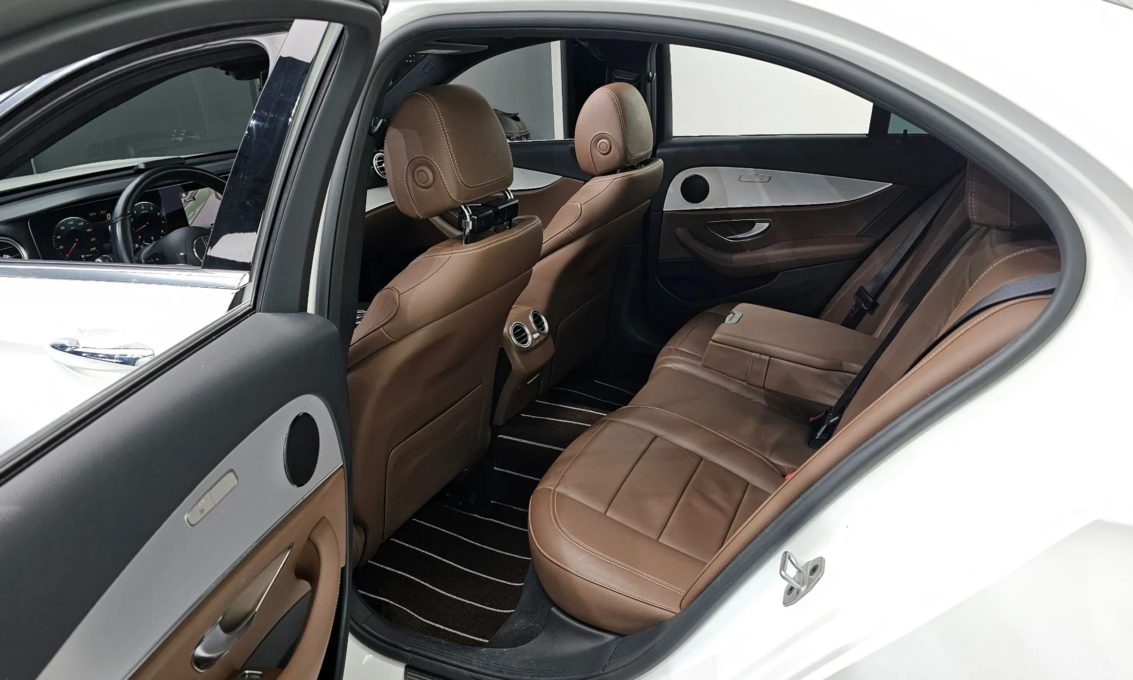 Mercedes Benz E-Class W213 превью 11