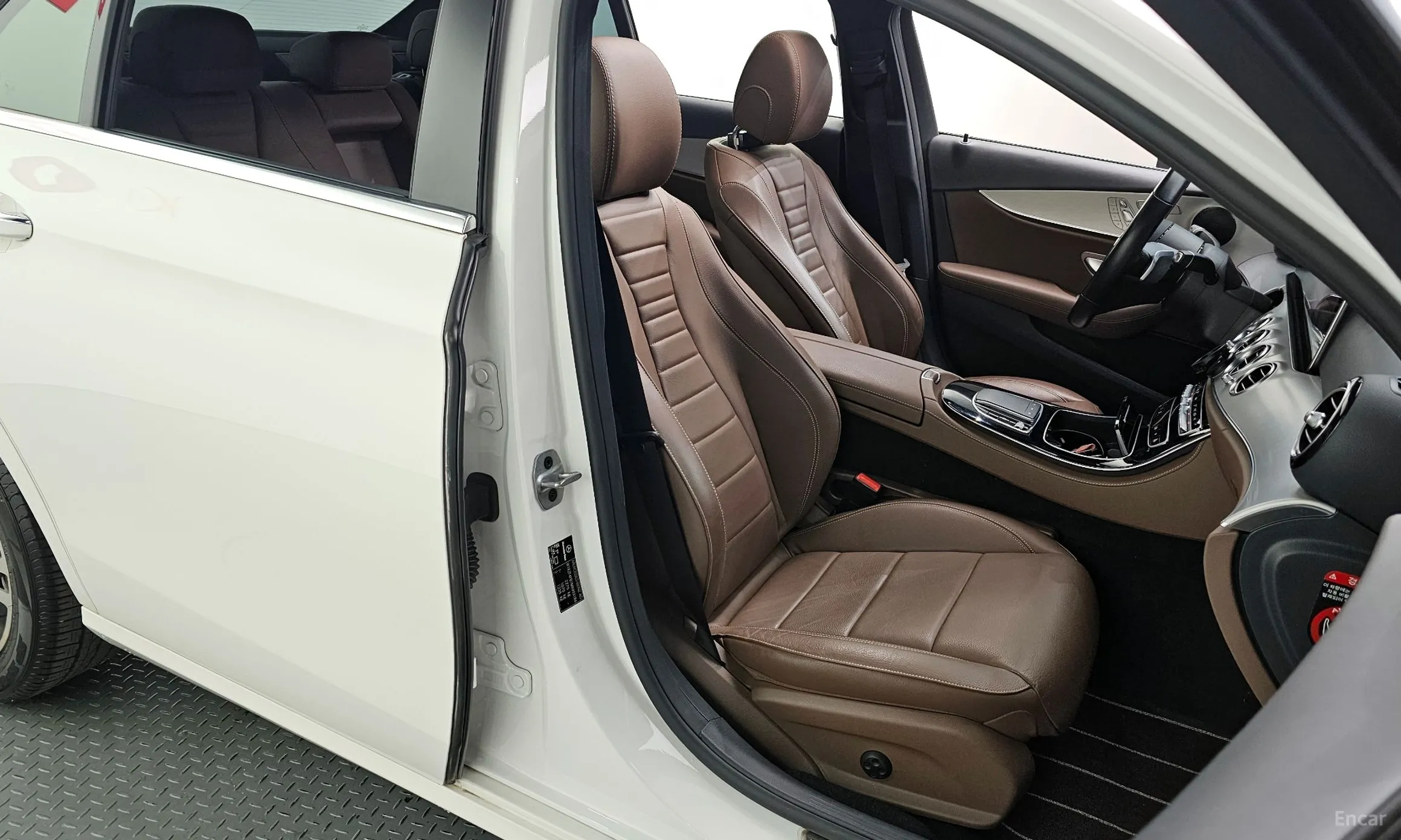 Mercedes Benz E-Class W213 превью 12