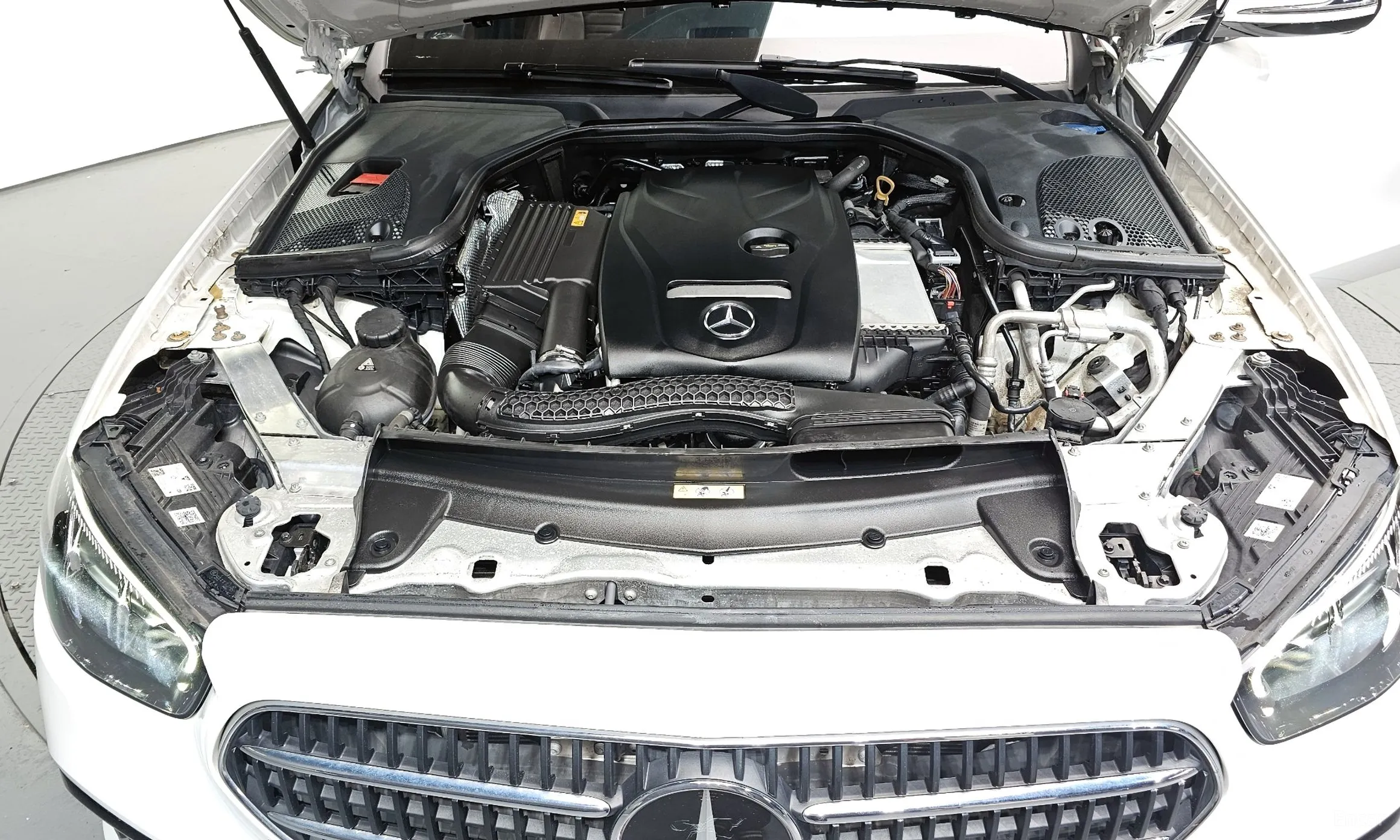 Mercedes Benz E-Class W213 превью 6