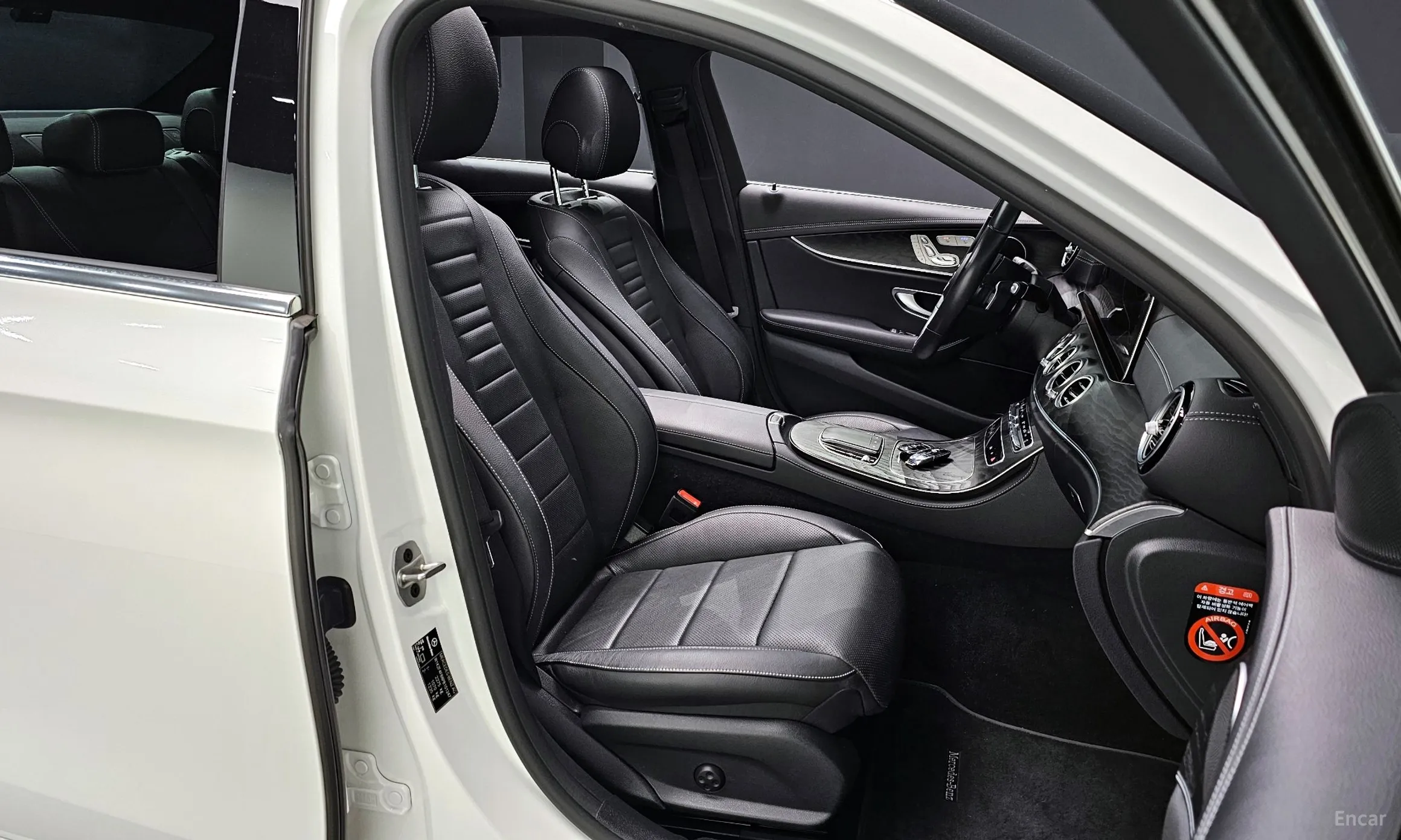 Mercedes Benz E-Class W213 превью 10