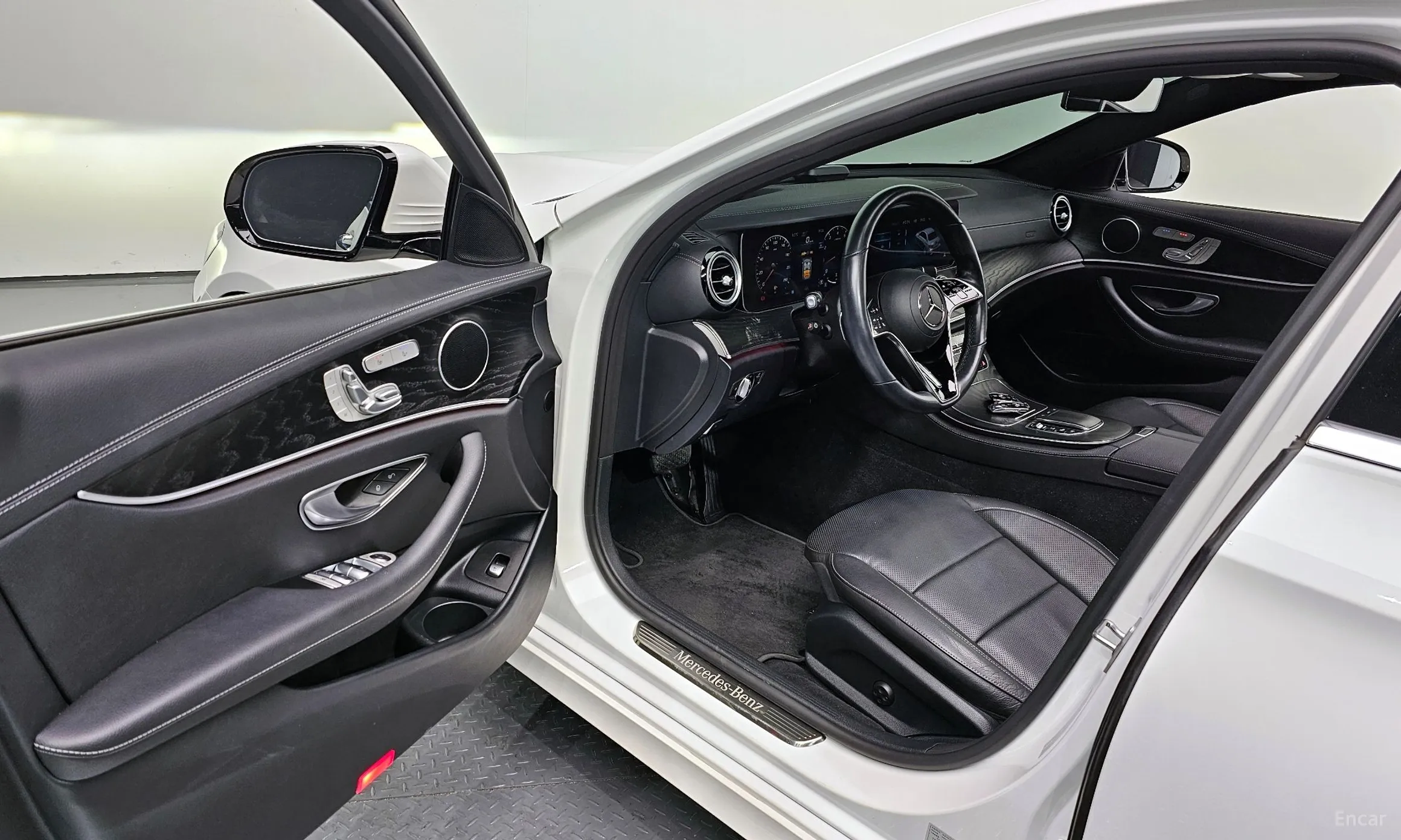Mercedes Benz E-Class W213 превью 11