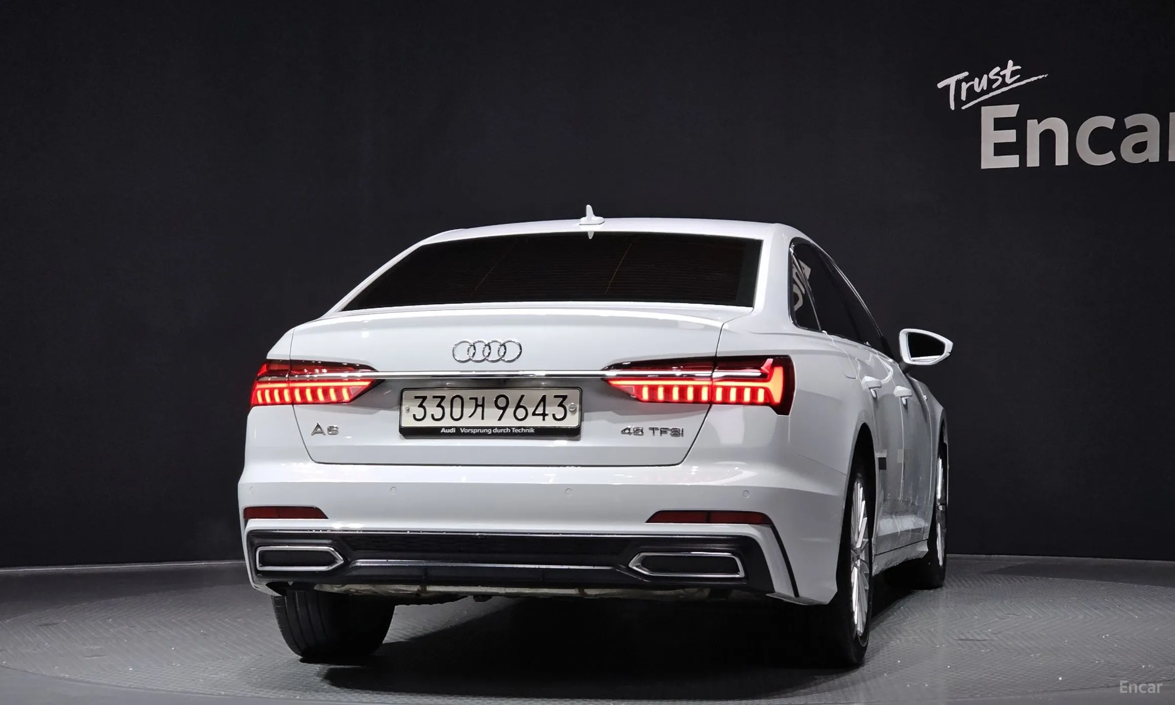 Audi A6 (C8) превью 4